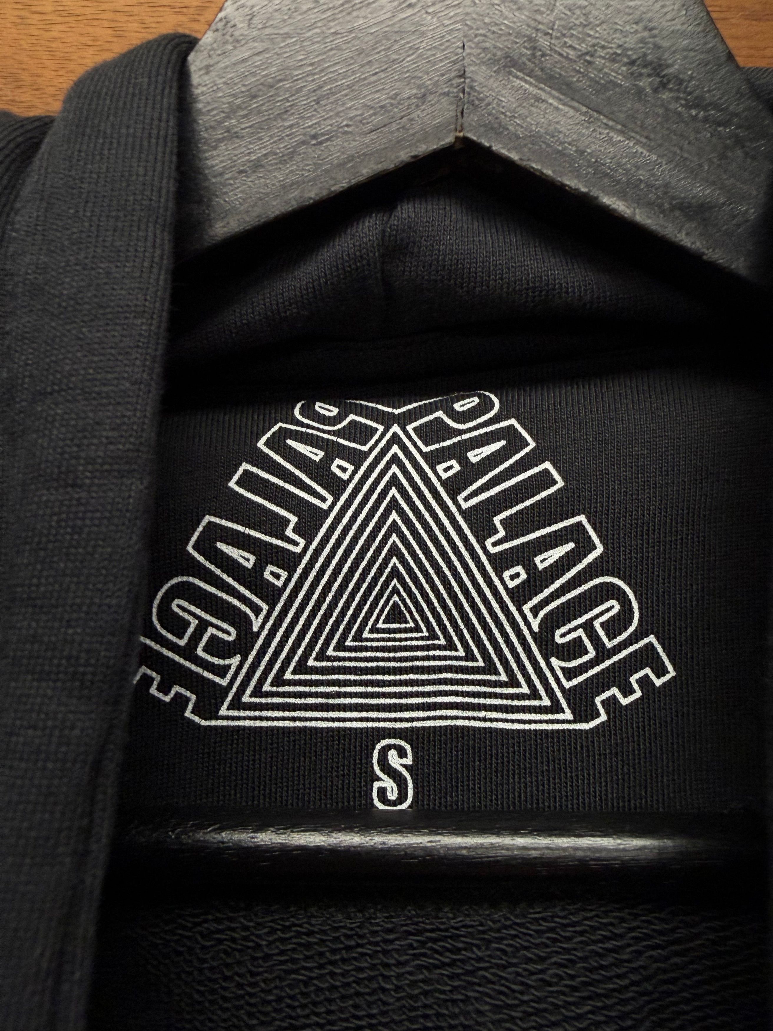 AW2018 Palace 'Grand Master' Black/Blue Logo Hoodie