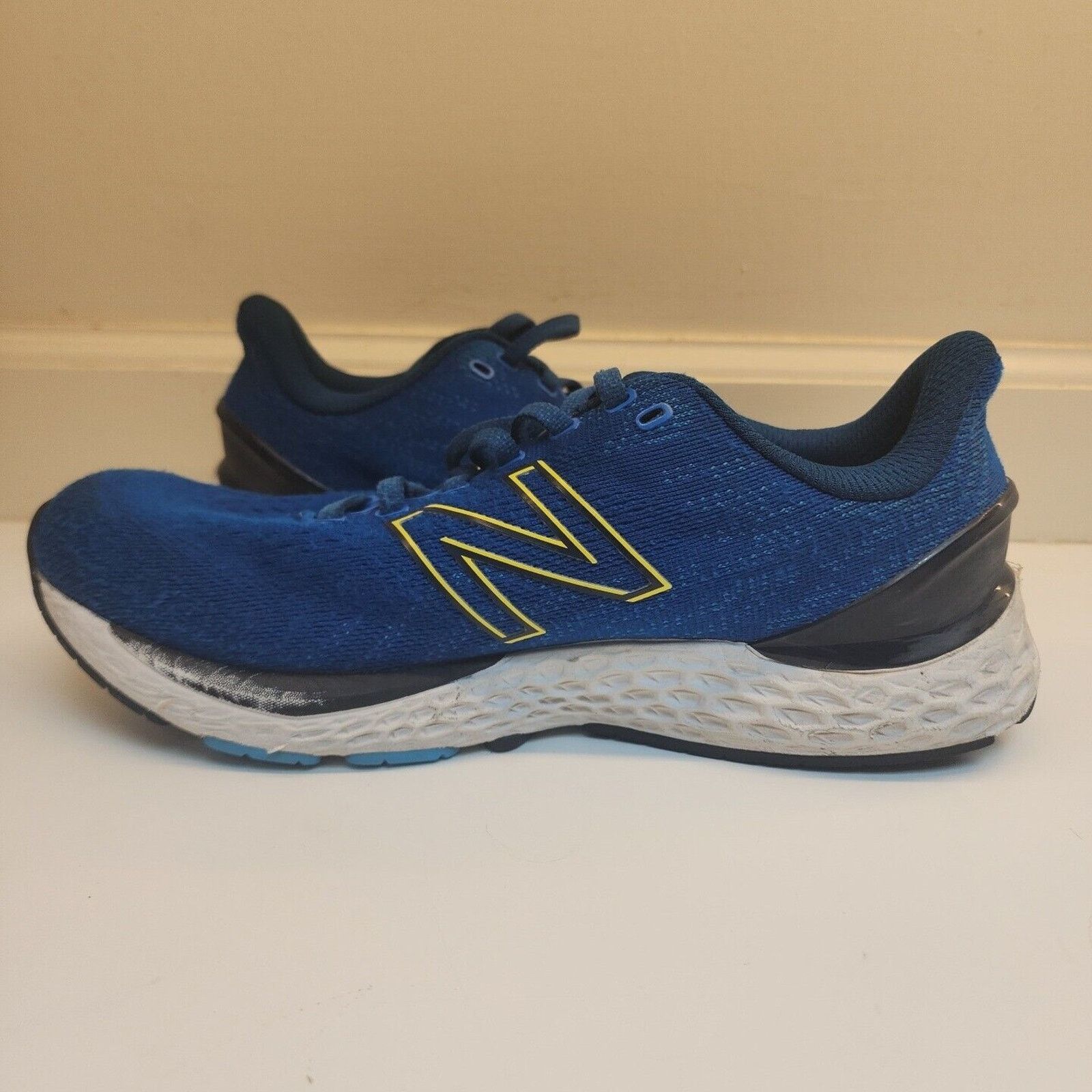 New Balance New Balance Men's 6.5 Running Shoe Size US 6.5 / EU 39-40 - 7 Thumbnail