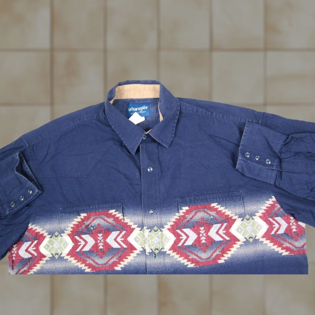 Wrangler VINTAGE Wrangler Shirt Mens XL Blue Aztec Snap Brushpopper 90s Western Button-Up Long Sleeve Collared Cotton Blue 90s Mens Size US XL / EU 56 / 4 - 1 Thumbnail