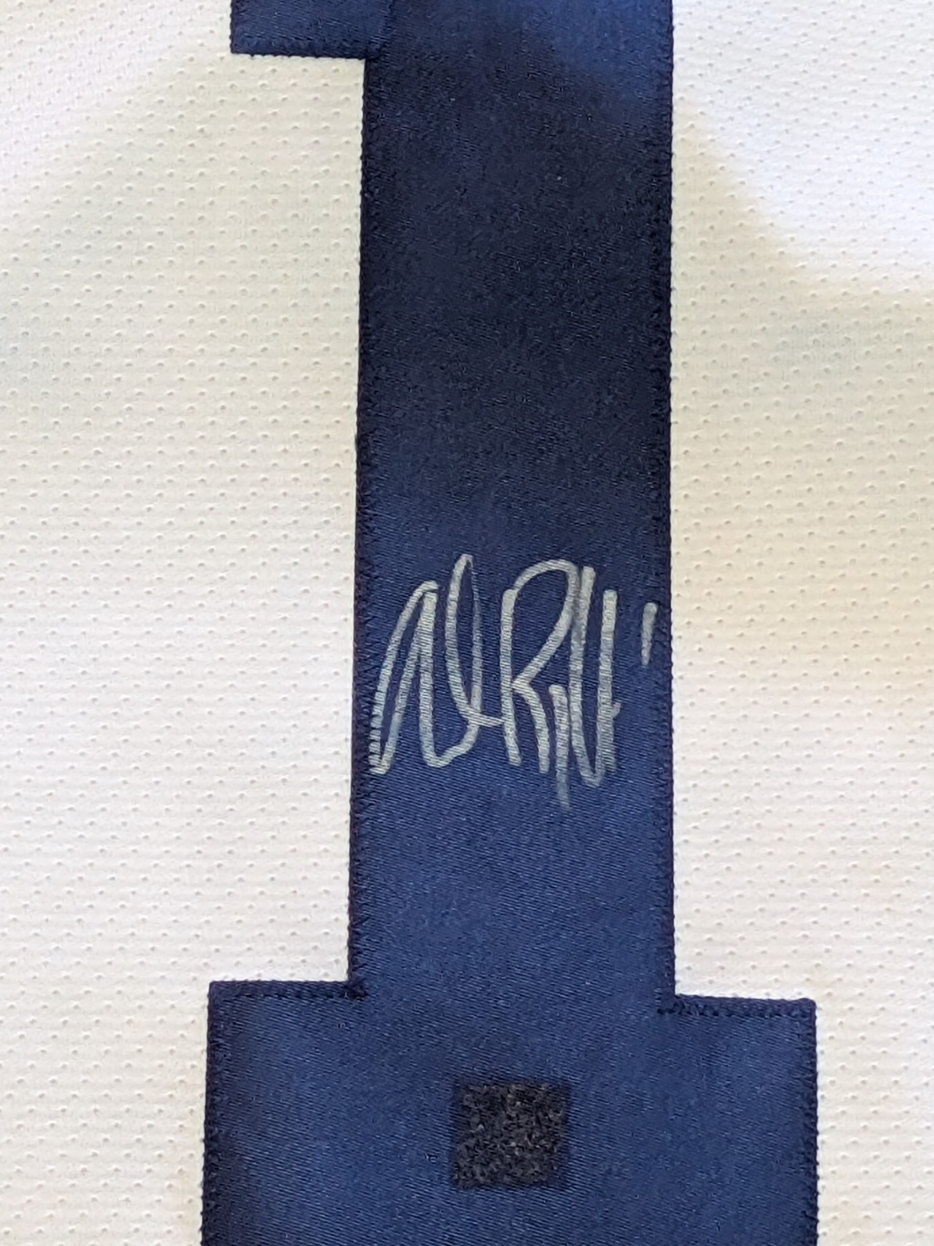 Ccm Andrew Raycroft Signed Toronto Maple Leafs CCM Jersey Sz L Size US L / EU 52-54 / 3 - 4 Thumbnail