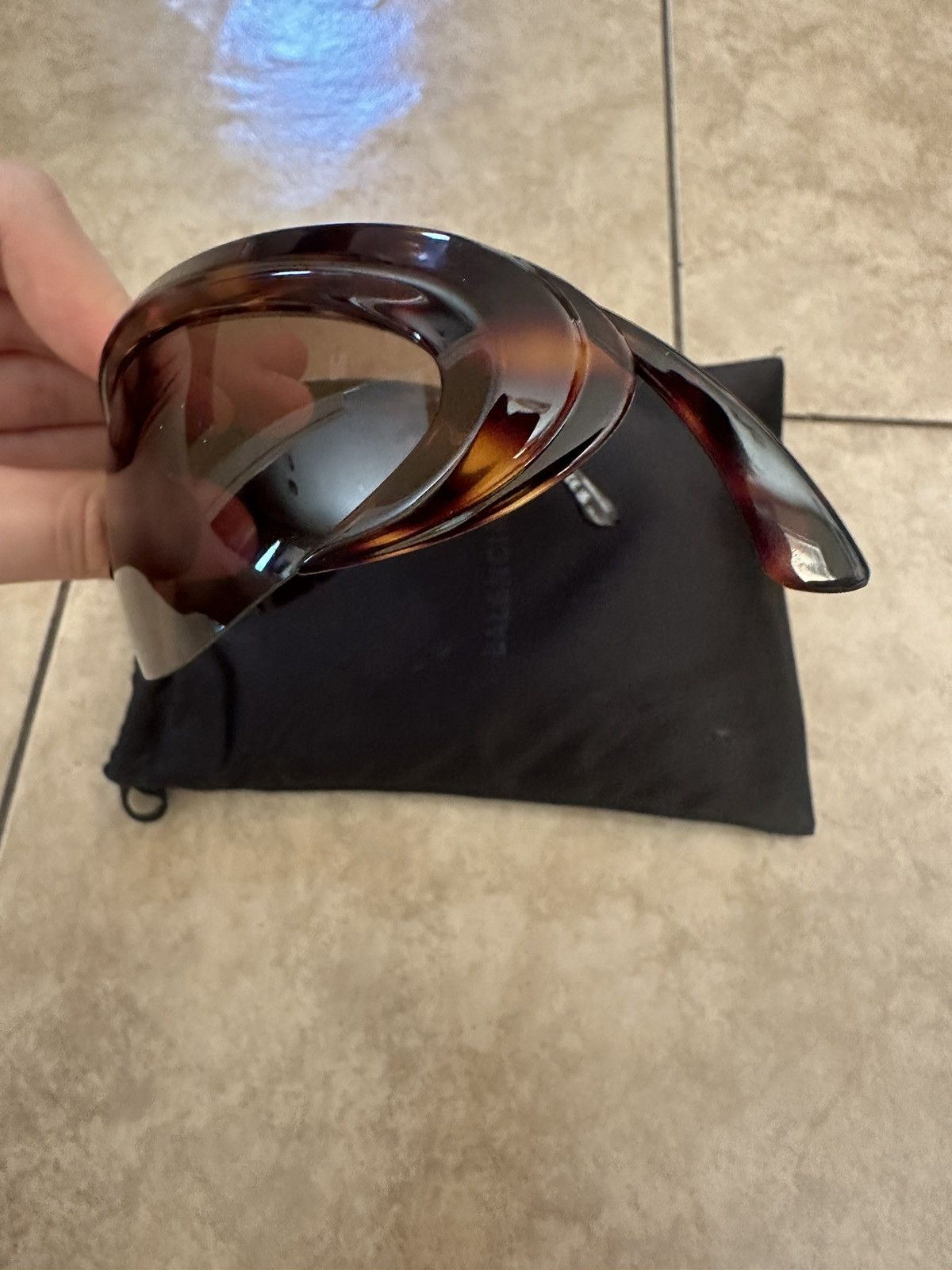 Balenciaga Balenciaga Tortoiseshell Wire Cat Sunglasses Size ONE SIZE - 2 Thumbnail