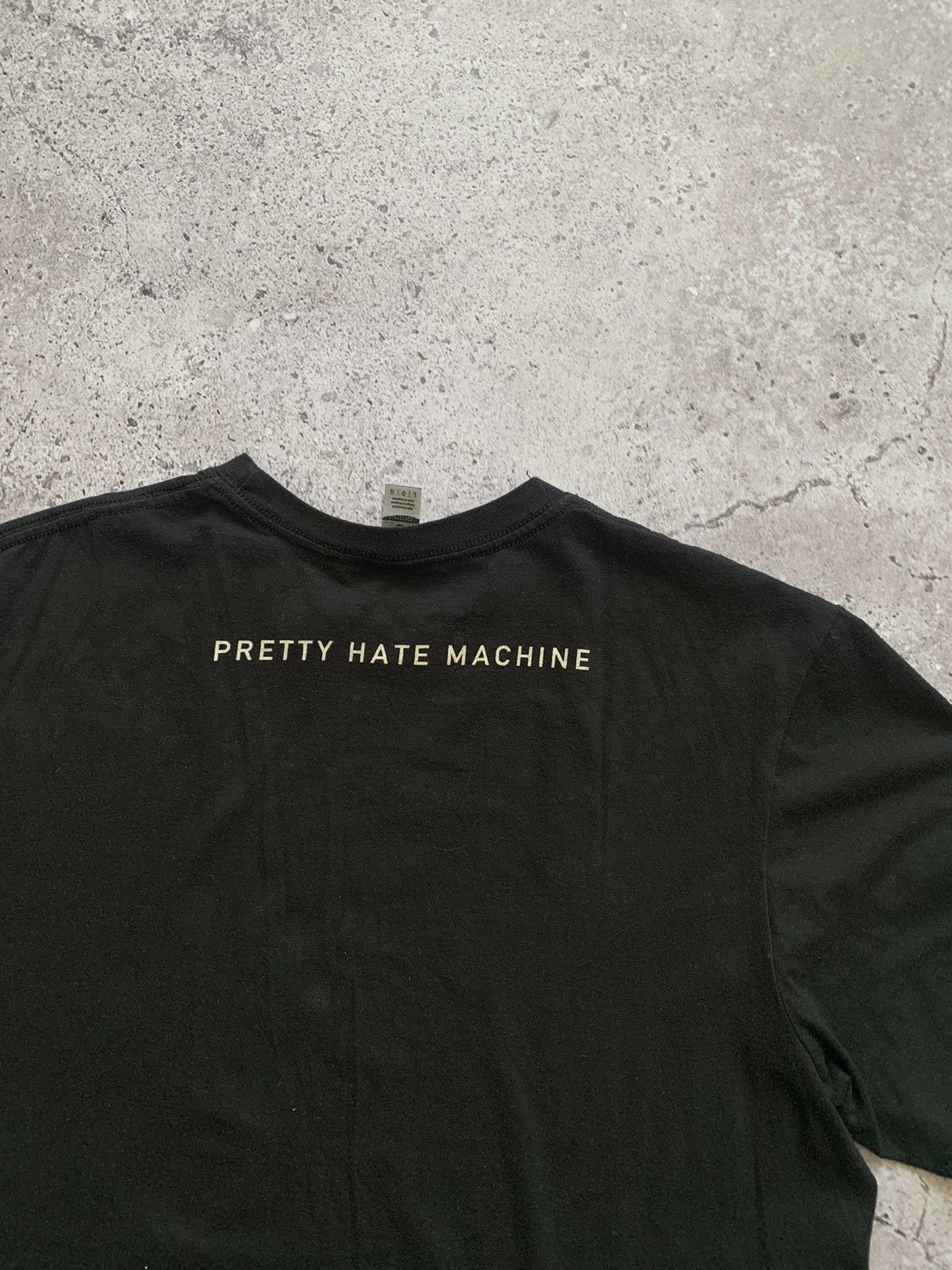 Other 🔥NINE INCH NAILS PRETTY HATE MACHINE T-SHIRT Size US L / EU 52-54 / 3 - 6 Thumbnail