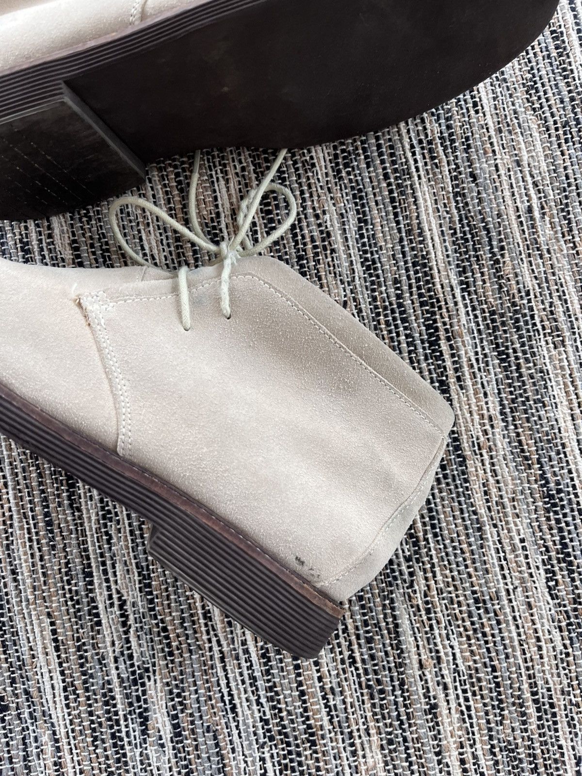Giorgio Armani Vintage Emporio Armani Beige luxury Faded Suede Mid Loafers Size US 8 / IT 38 - 7 Thumbnail