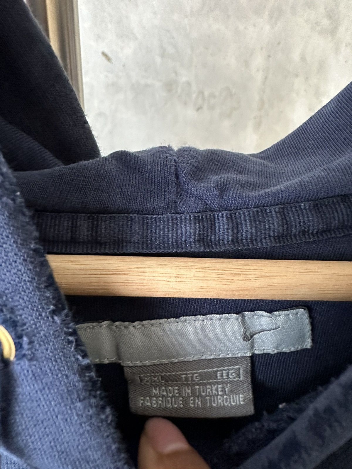 Nike Vintage Y2K Navy Blue Nike Swoosh hoodie Size US XXL / EU 58 / 5 - 4 Thumbnail