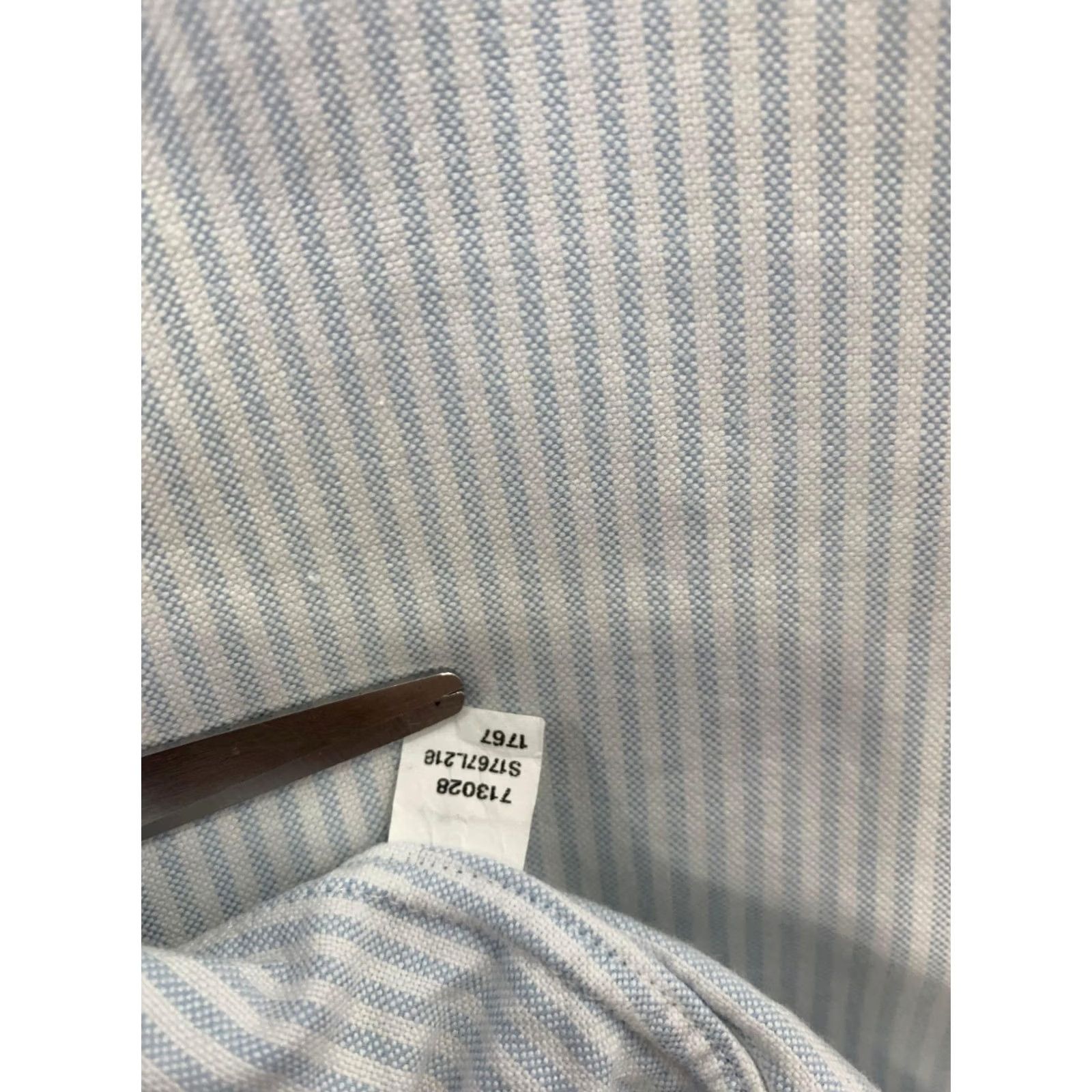 Thom Browne Thom Browne Button-Down Oxford Stripe Shirt Men’s XL Made in USA Patch Logo #C2 Shirt Mens XL Blue Striped 100% cotton USA Patch Logo Size US XL / EU 56 / 4 - 4 Thumbnail