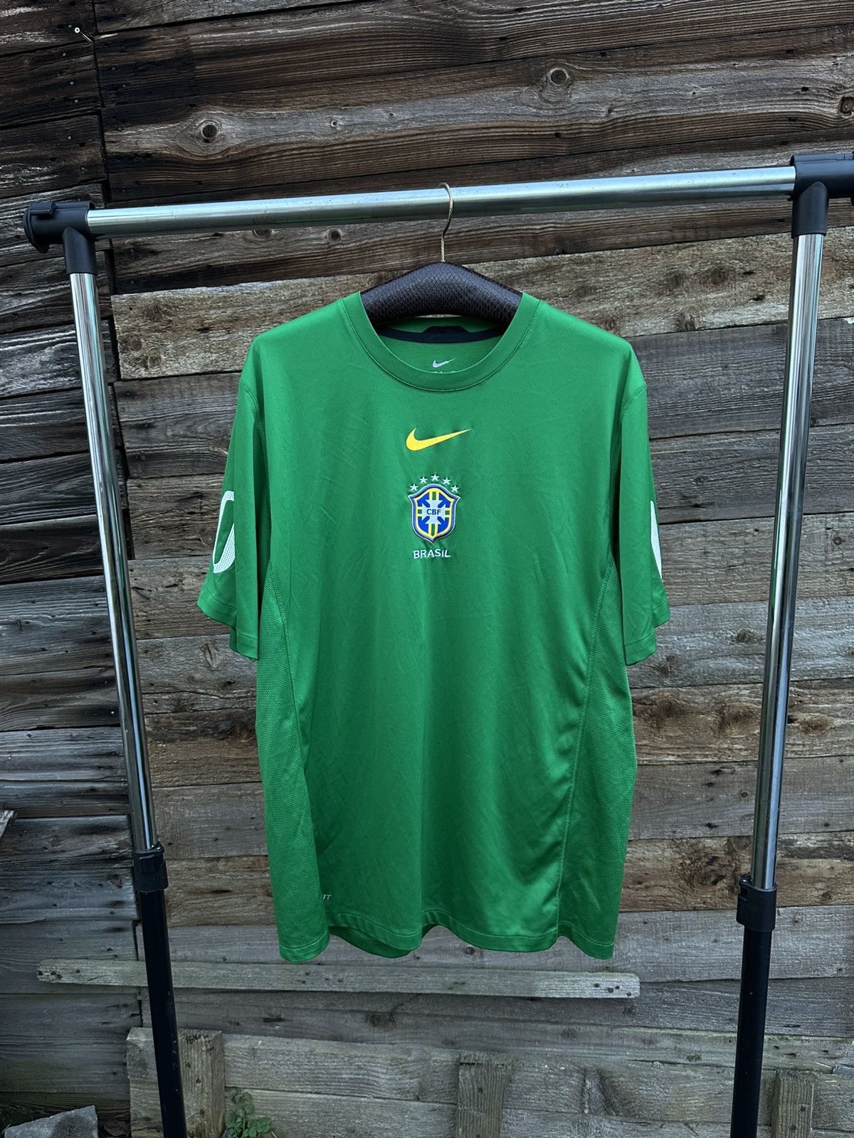Nike × Vintage 2010 Brazil Training Soccer Jersey Size US XL / EU 56 / 4 - 1 Thumbnail