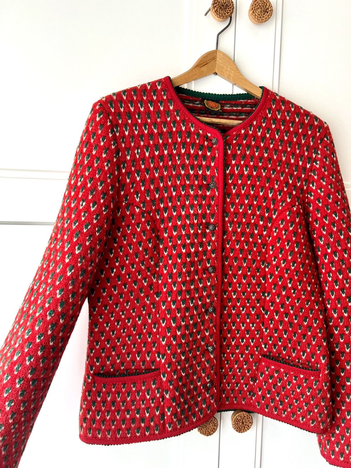 Other 100% wool vintage Strawberry jacket Tiroler Austria Size L / US 10 / IT 46 - 12 Thumbnail