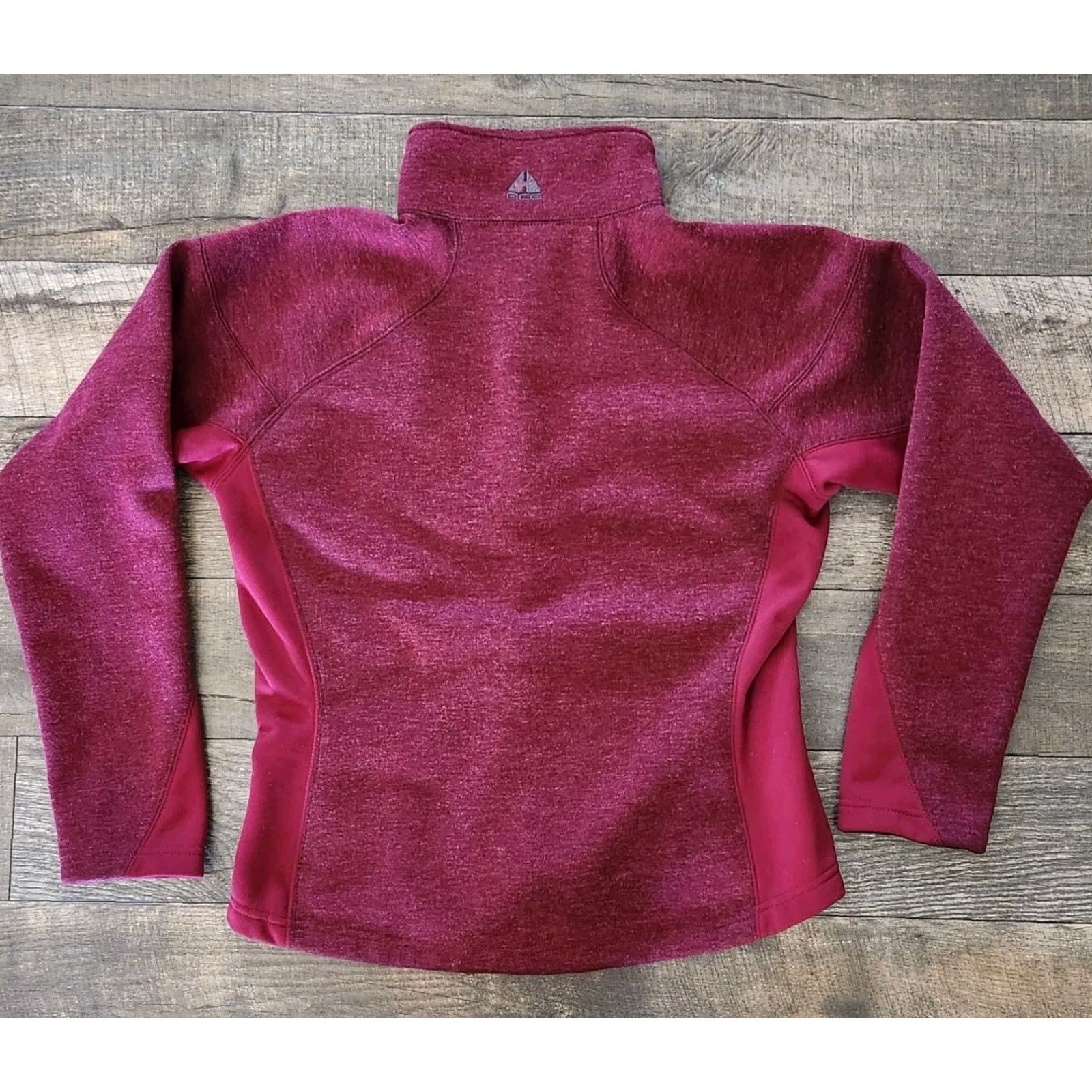 Nike ACG VINTAGE Nike ACG Fit Therma Women's BurgundY Full Zip Fleece Jacket Size Sm Red Long Sleeve Mid-Length Womens Size S / US 4 / IT 40 - 3 Thumbnail