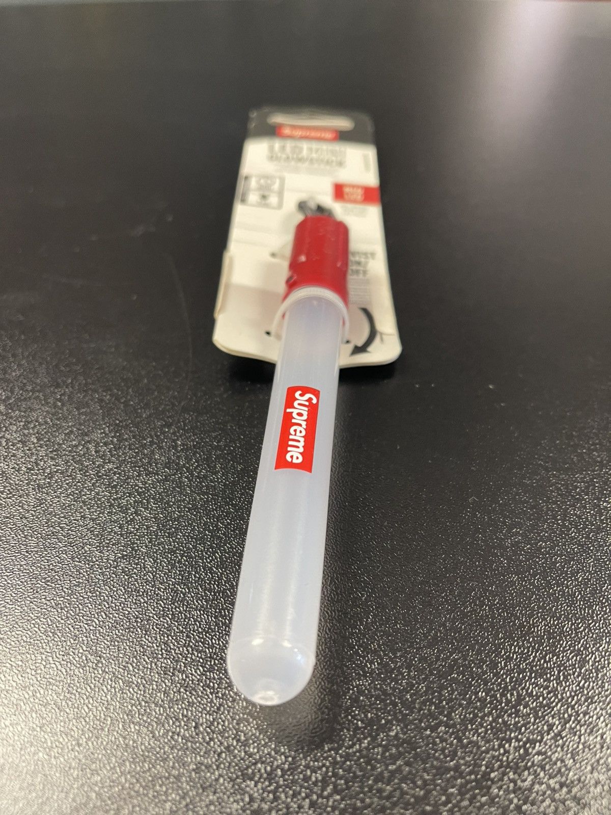 Supreme Supreme Night Lite Keychain Brand New SS18 Size ONE SIZE - 3 Thumbnail