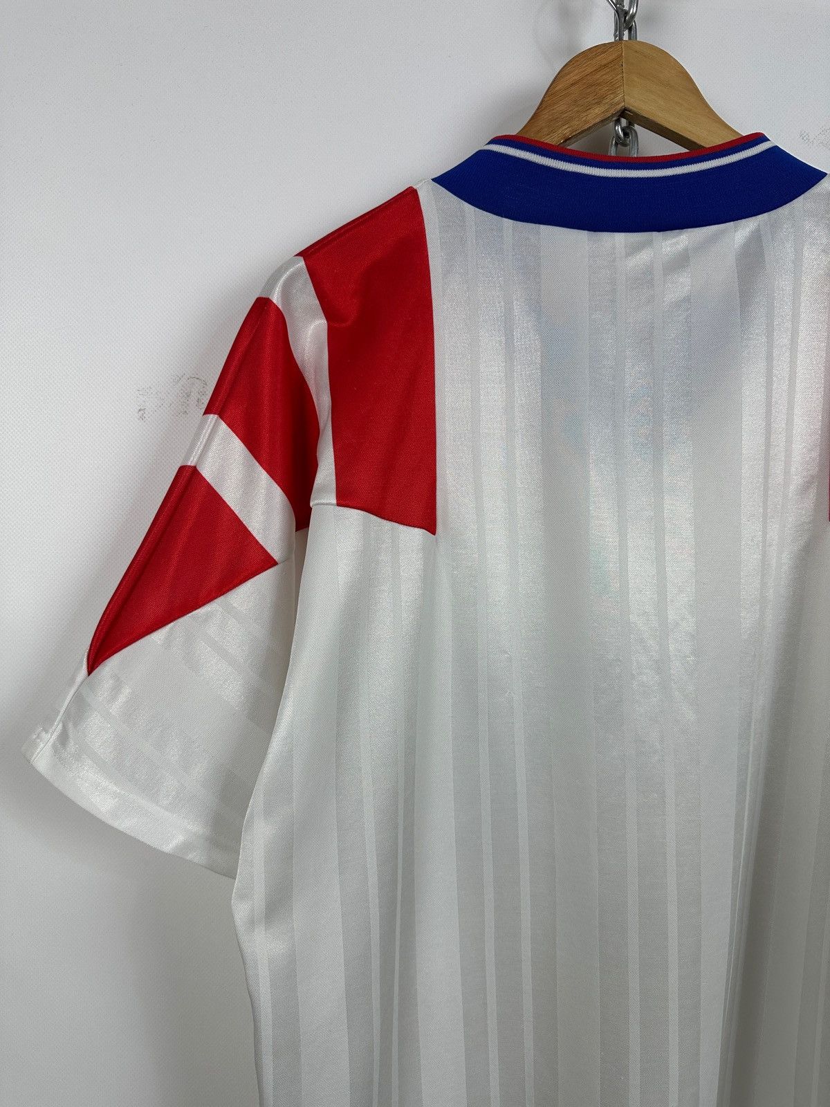 Adidas Vintage 1992/93 Adidas Glasgow Rangers Away Jersey Size US L / EU 52-54 / 3 - 13 Thumbnail