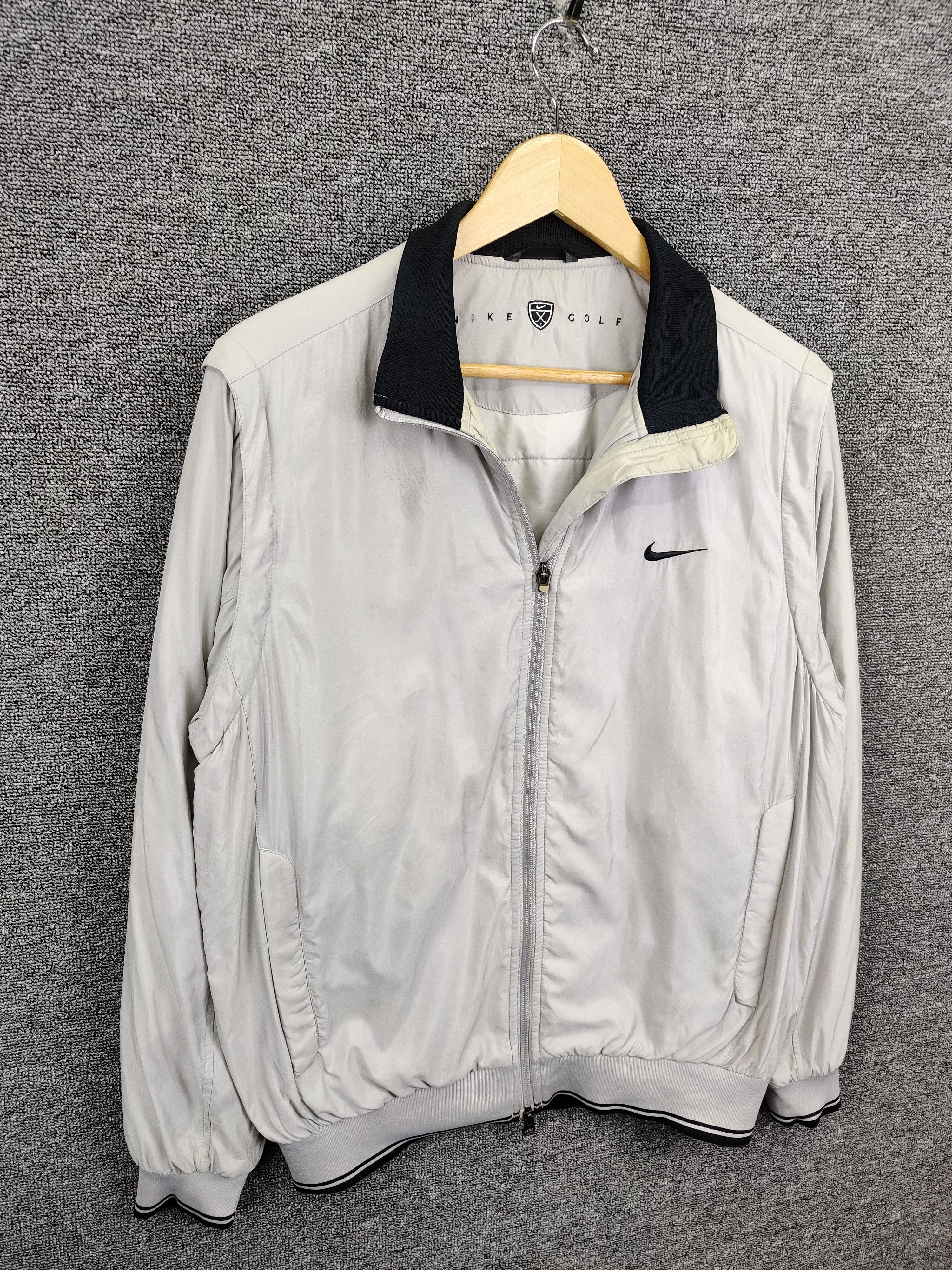 Nike Vintage Nike Golf Windbreaker Light Jacket Size US L / EU 52-54 / 3 - 4 Thumbnail
