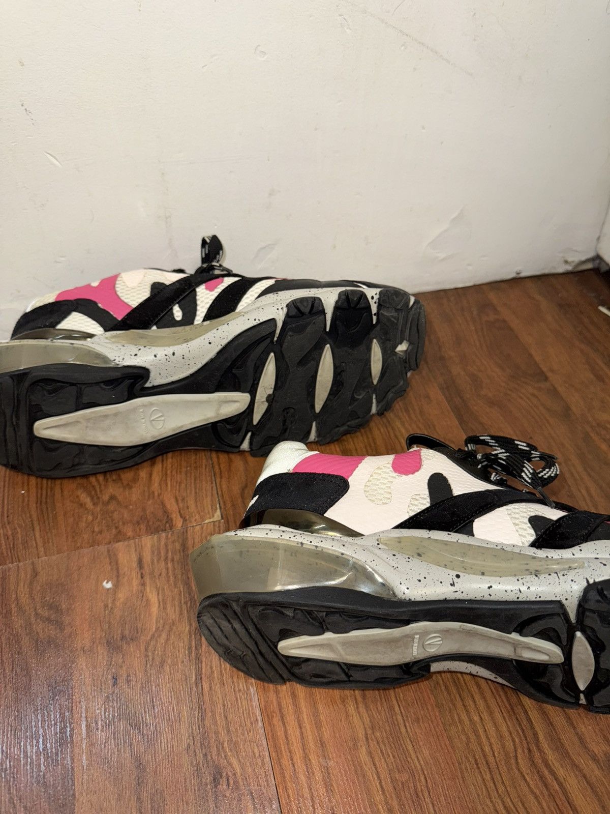 Valentino Valentino Camouflage Bounce Sneakers Size US 11 / EU 44 - 6 Thumbnail