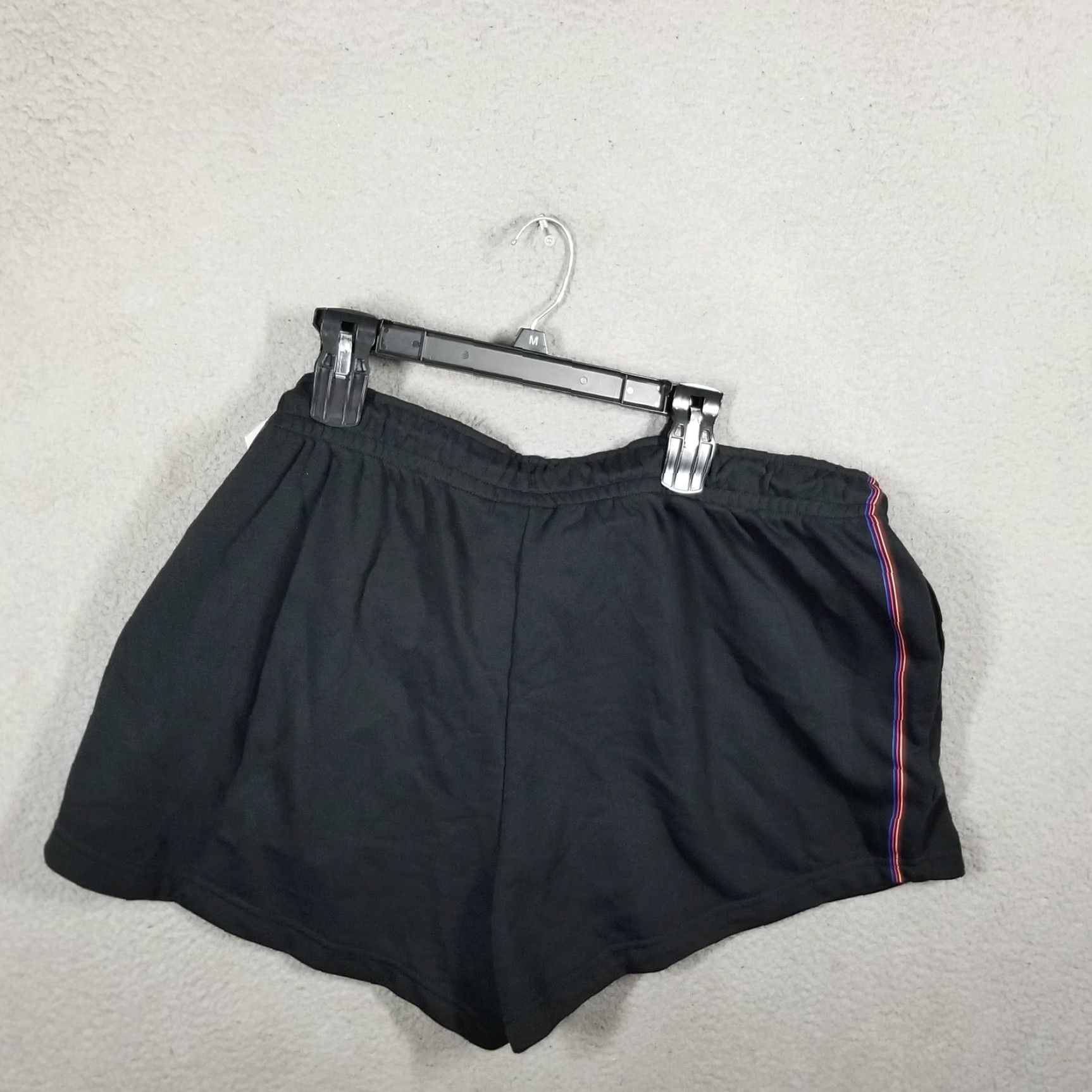 Nike Nike Shorts Womens 2X Black Plus Size Rainbow Logo Stripe Swoosh DM7973-010 Size 40" / US 18 - 2 Thumbnail