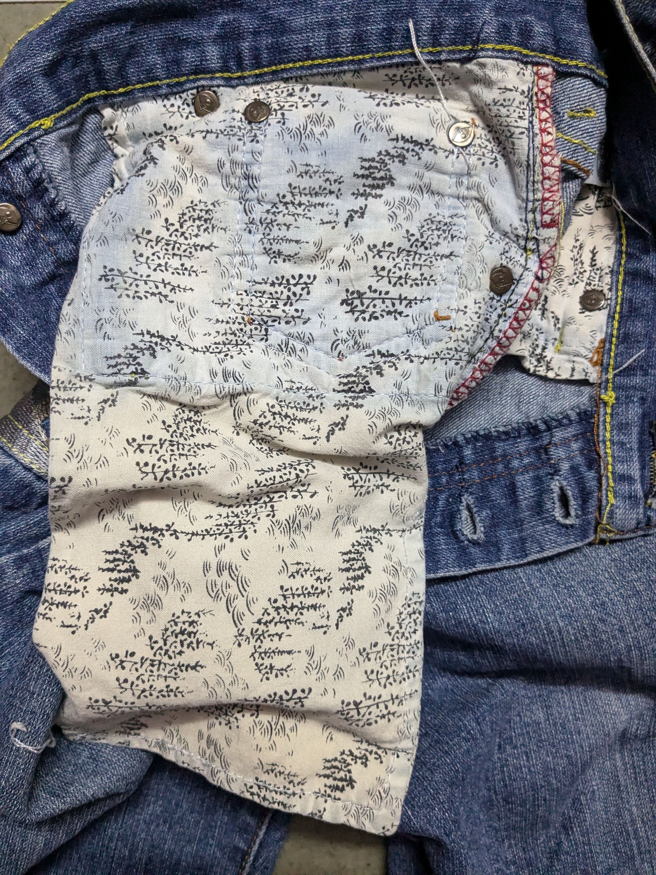 Japanese Brand × RMC Jeans RMC BACK EMBROIDERED SELVEDGED DENIM Size US 32 / EU 48 - 9 Thumbnail