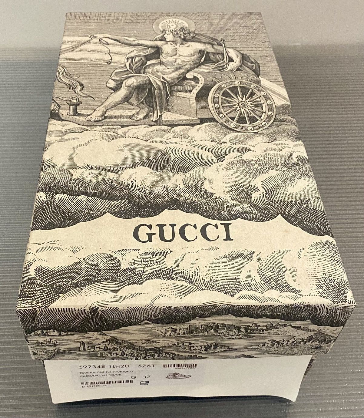 Gucci Gucci 🇮🇹 Tejus Lux Calf Ultrapace sneakers 7 NEW Size US 7 / IT 37 - 7 Thumbnail