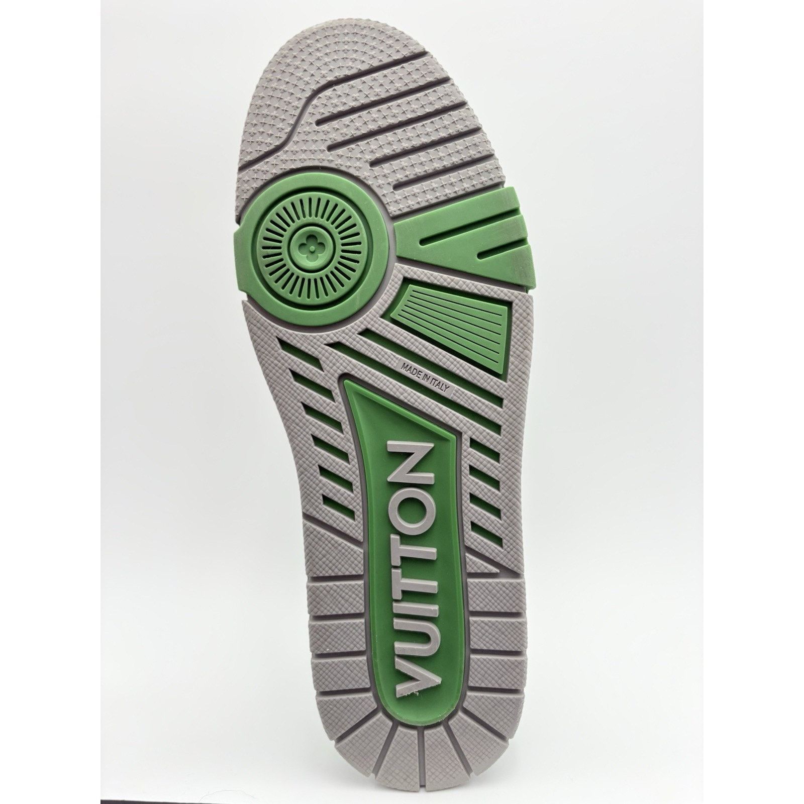Louis Vuitton (9.5-10 US) Louis Vuitton LV Trainer ' Green Grey ' | CLEAN! Size US 10 / EU 43 - 13 Thumbnail