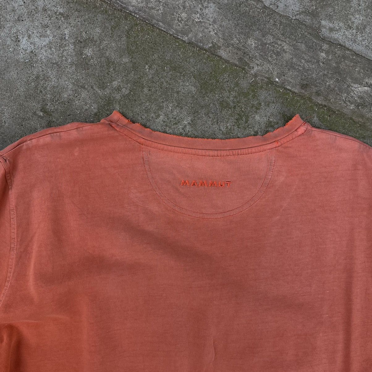 Mammut Vintage 90s Y2K Mammut T-shirts Logo Distressed Style USA Size US XL / EU 56 / 4 - 10 Thumbnail