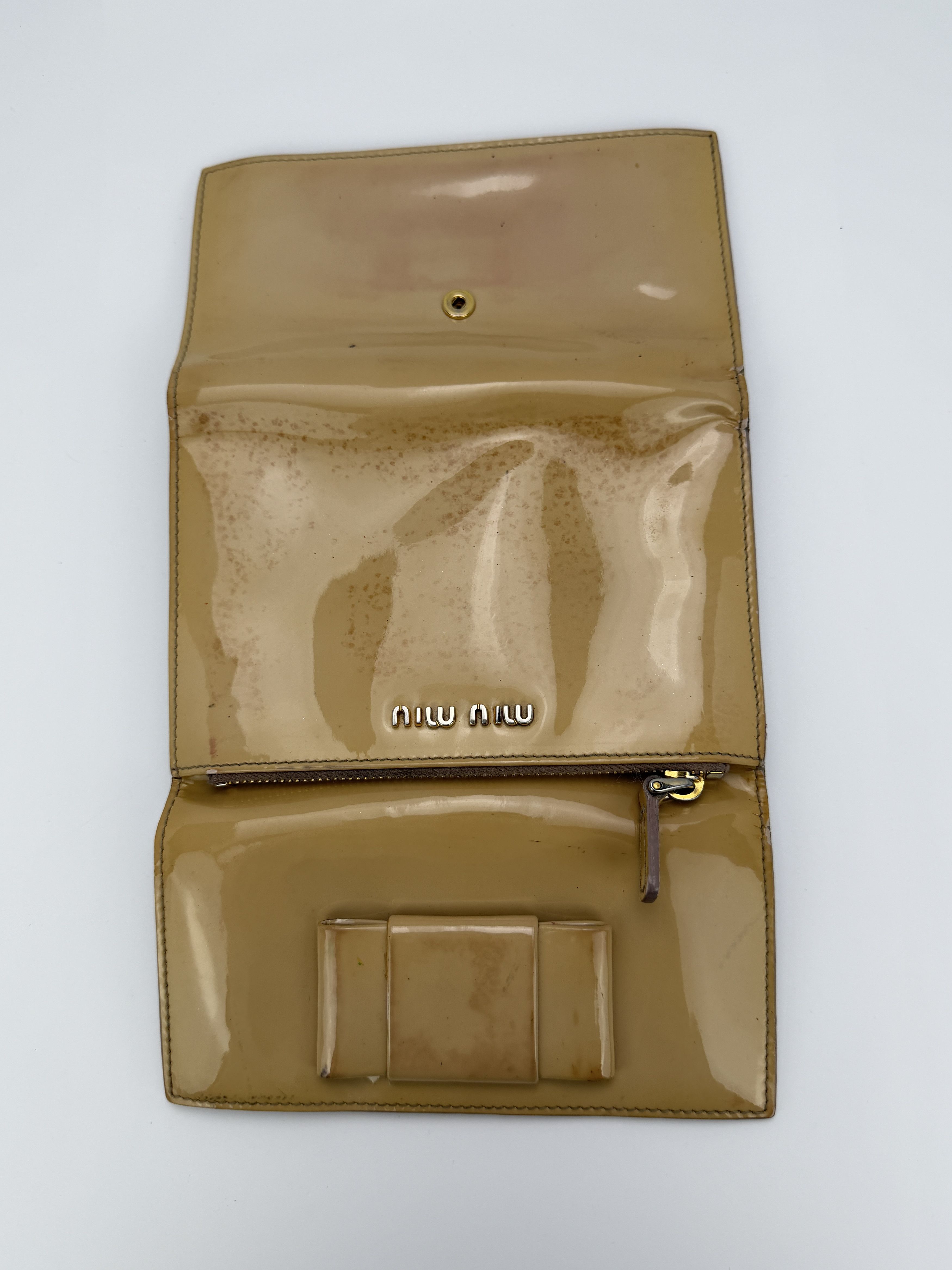 Miu Miu Vintage Miu Miu Patent Leather Wallet Size ONE SIZE - 3 Thumbnail