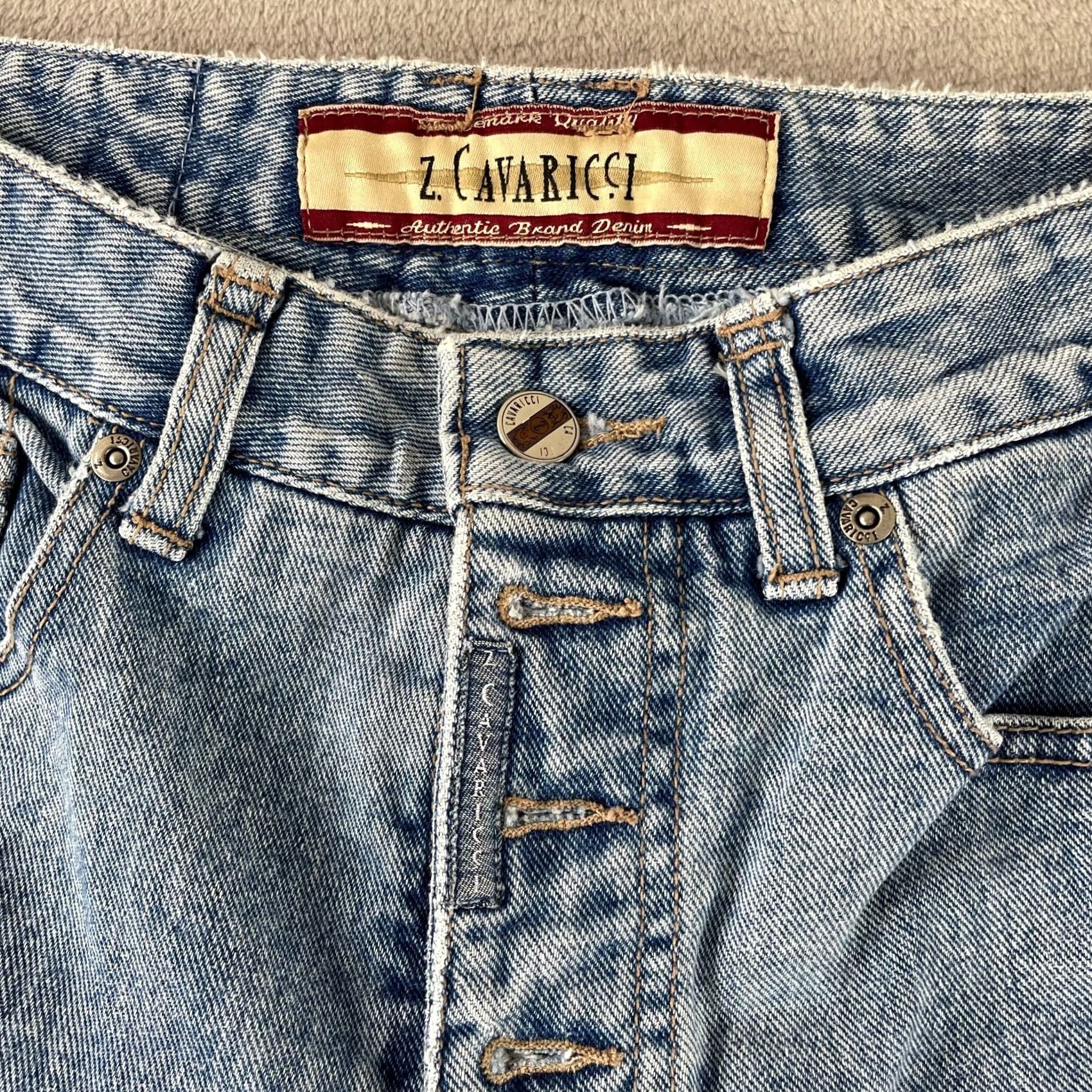 Vintage VINTAGE Z. CAVARICCI Jeans Men 30 Blue Stone Wash Tapered USA Made 28x31 Relaxed Denim 5-Pocket Mens Size US 30 / EU 46 - 3 Thumbnail