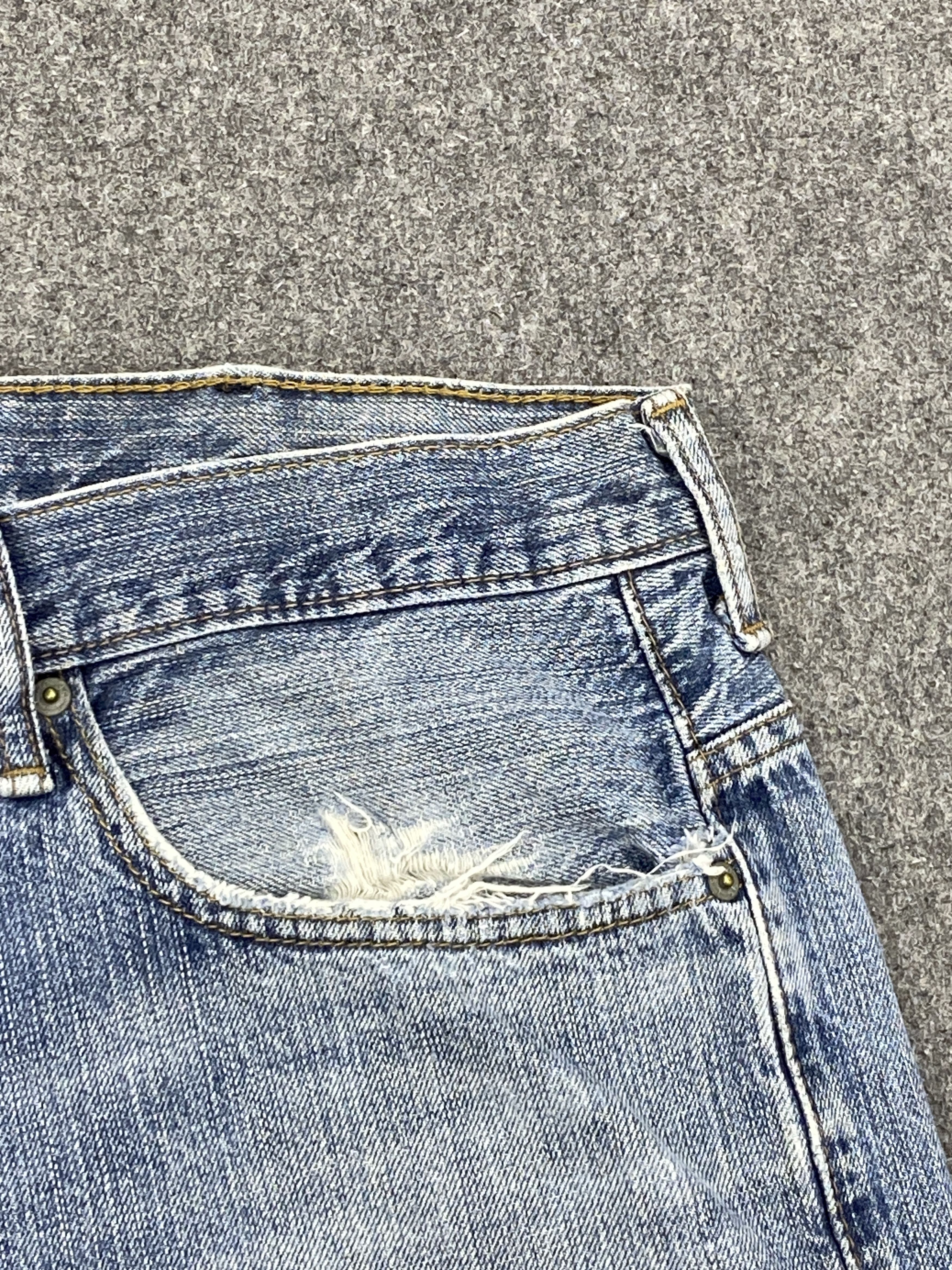 Levi's Vintage Levis 569 Faded Blue Jeans DP2619 Size US 40 / EU 56 - 9 Thumbnail