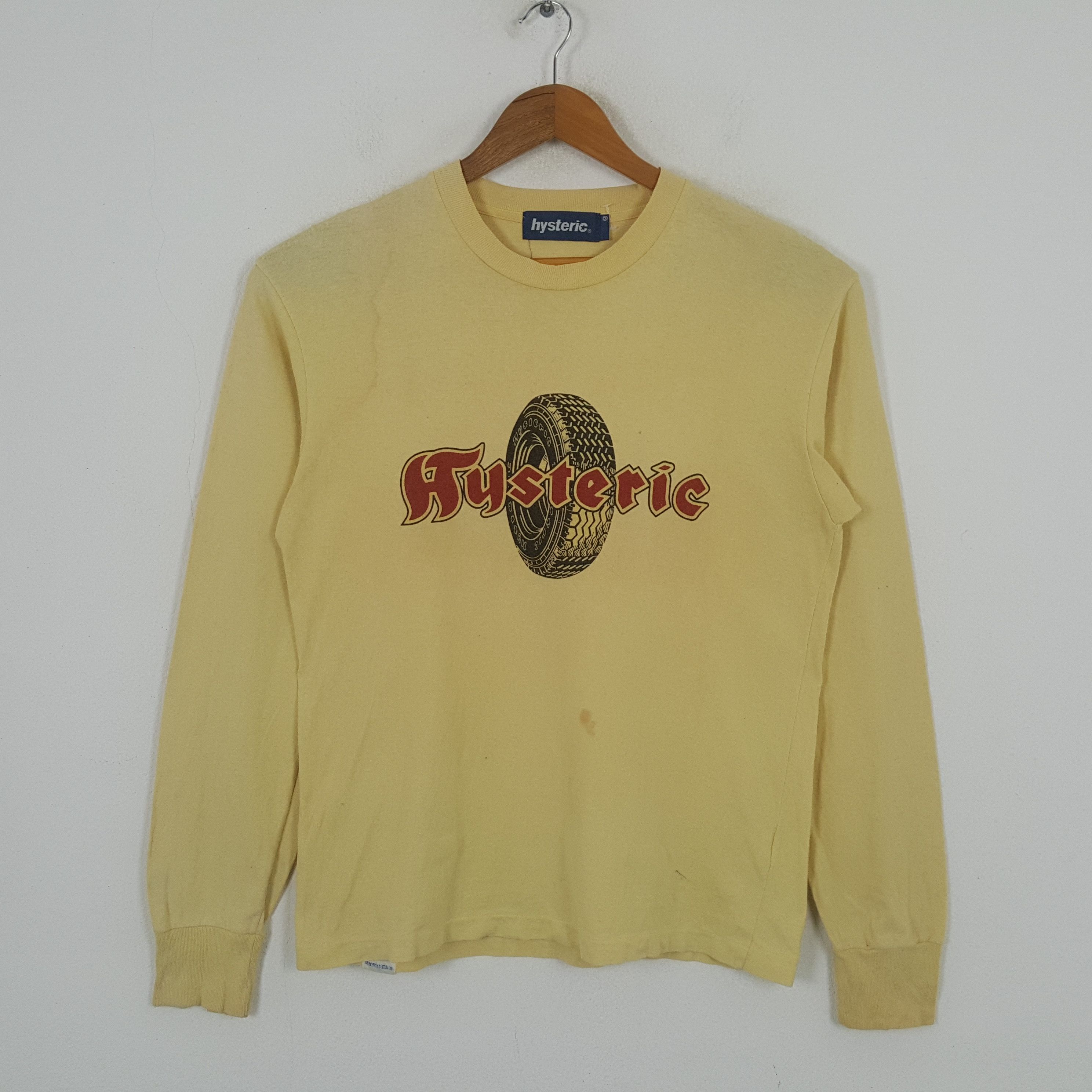 Hysteric Glamour Vintage HYSTERIC GLAMOUR Fashion Brand T-shirt C285N5 Size US M / EU 48-50 / 2 - 1 Thumbnail