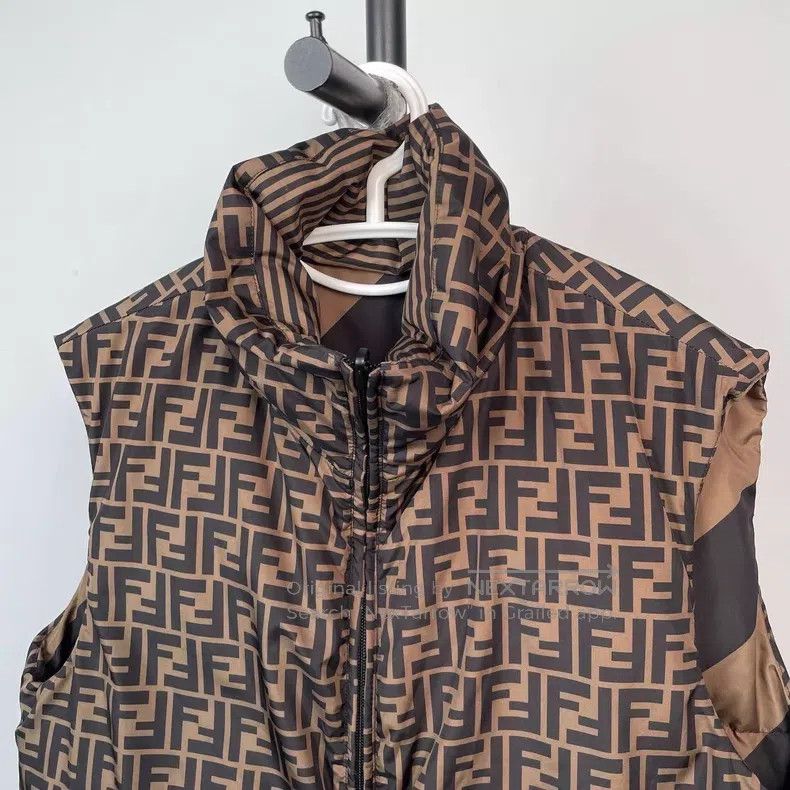 Fendi Fendi Brown Monogram Printed Two-Sided Reversible Stand Co Size US M / EU 48-50 / 2 - 5 Thumbnail