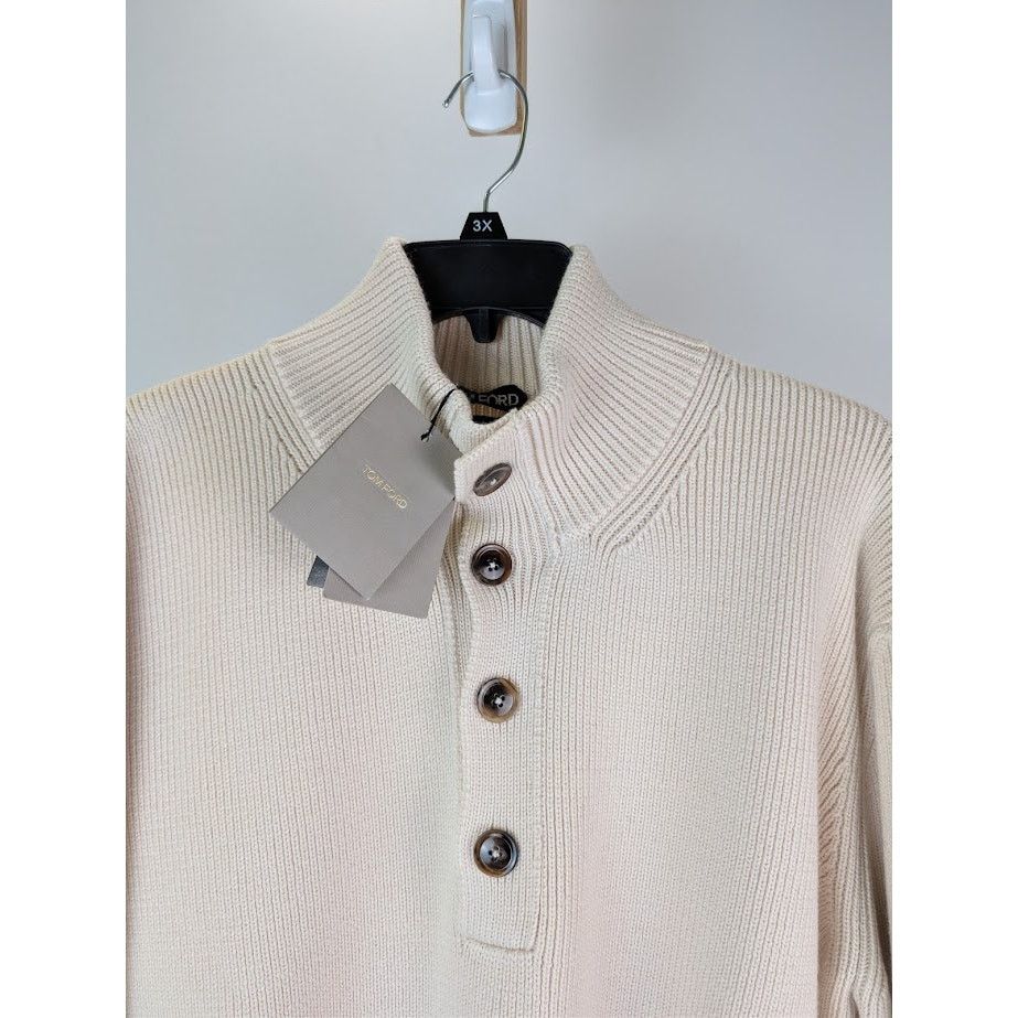 Tom Ford o1rshd1 Knitwear Button Sweater in Ivory Size US XL / EU 56 / 4 - 7 Thumbnail