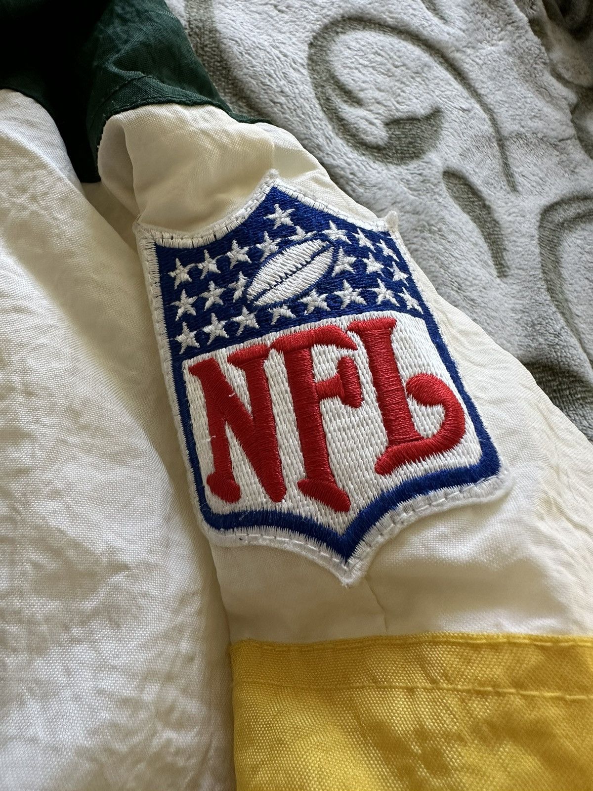 Apex One × NFL × Vintage Green Bay Packers Vintage NFL Jacket Size US L / EU 52-54 / 3 - 3 Thumbnail