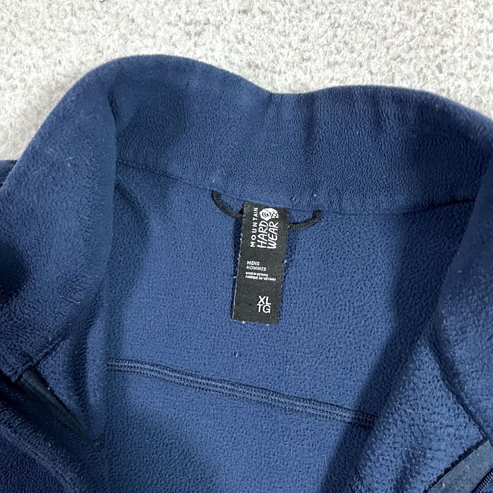 Mountain Hardwear Mountain Hardwear Jacket Mens XL Blue Fleece Hiking Outdoor Pullover 1/4 Zip Windbreaker Wind-Resistant All Seasons Casual 1/4 Zip blue Size US XL / EU 56 / 4 - 4 Thumbnail