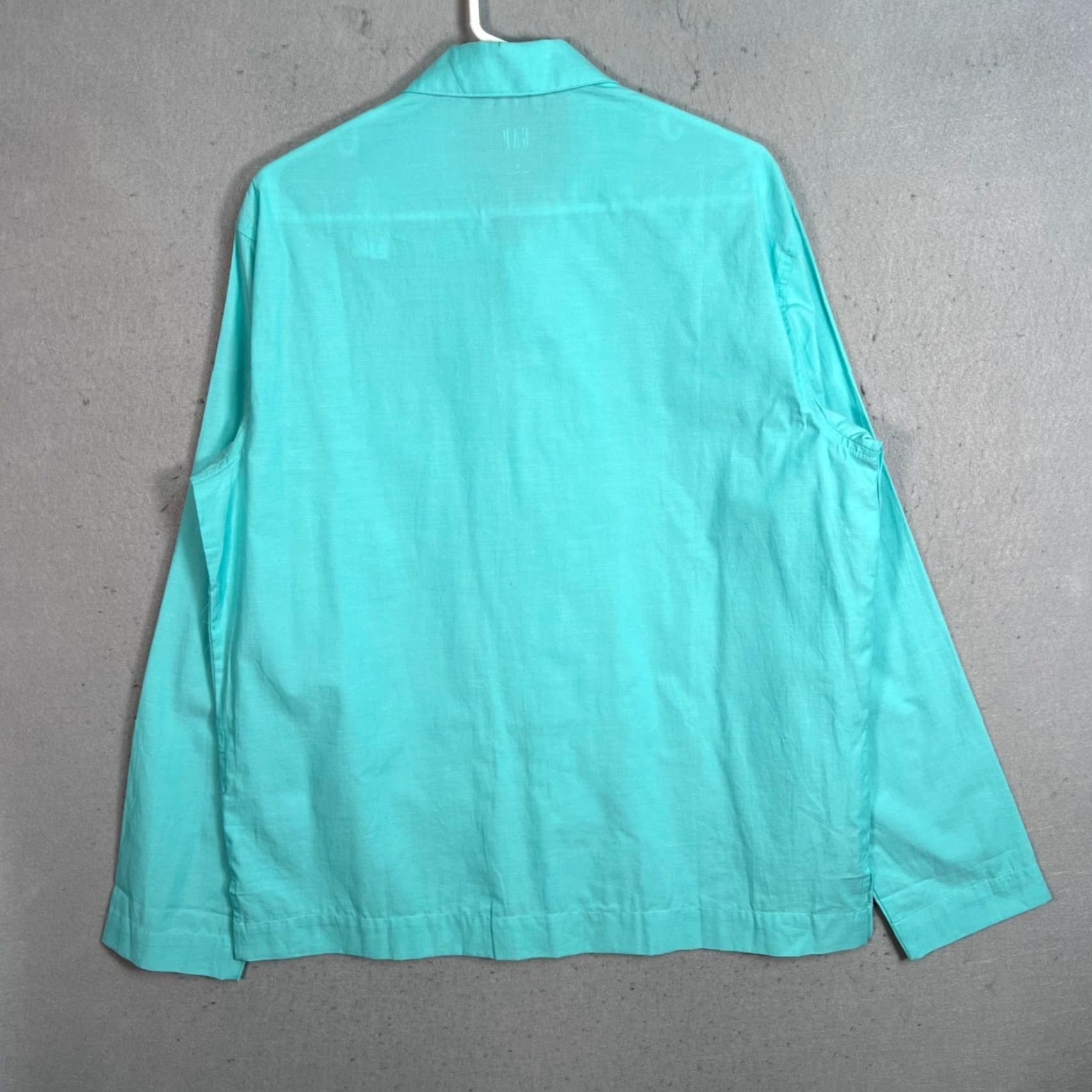 Gap Gap Mens Small Turquoise Button-Up Shirt 100% Cotton Long Sleeve Regular Men Clothing Cotton Button-Up Shirt Turquoise Blue Casual 100% Cotton Mens Size US S / EU 44-46 / 1 - 2 Thumbnail