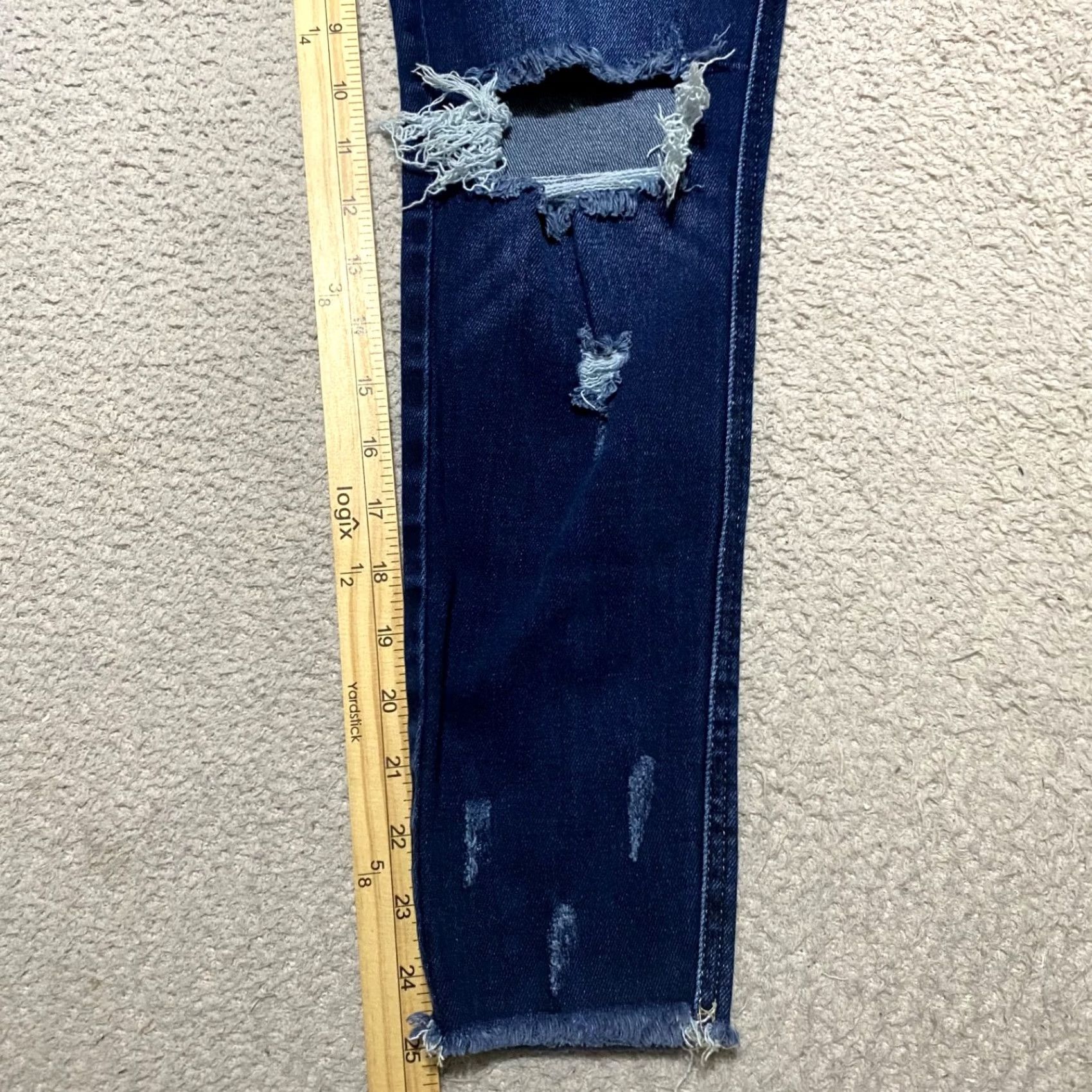 Vintage KanCan Womens Jeans 26 Blue Denim Dark Wash Skinny Distressed High Rise Stretch Button Zip Pocket 5-Pocket Regular Inseam 26in Size 26" / US 2 / IT 38 - 6 Thumbnail