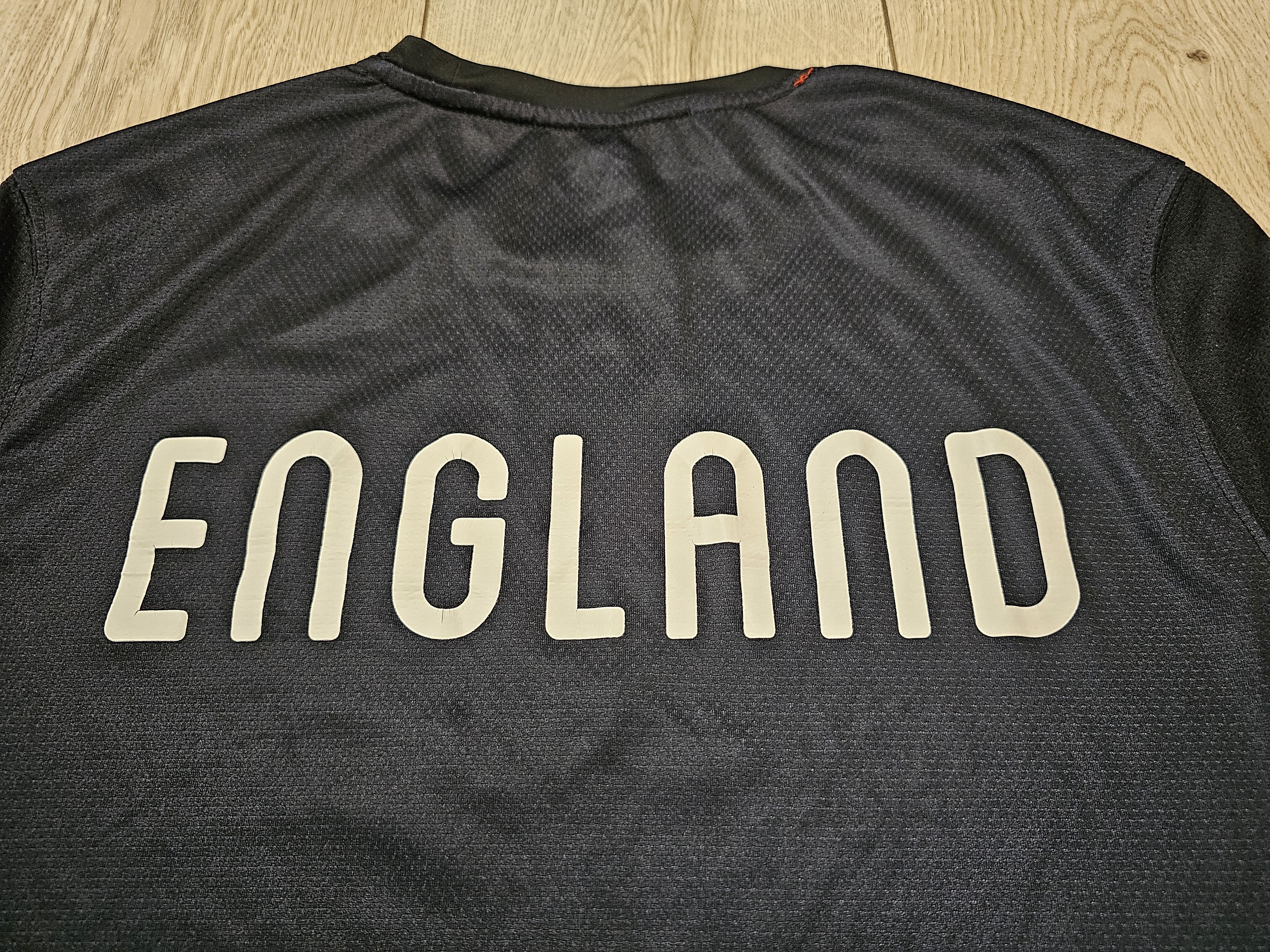 Canterbury of New Zealand ENGLAND RUGBY SHIRT RUGBY JERSEY RARE BLACK JERSEY Size US M / EU 48-50 / 2 - 5 Thumbnail