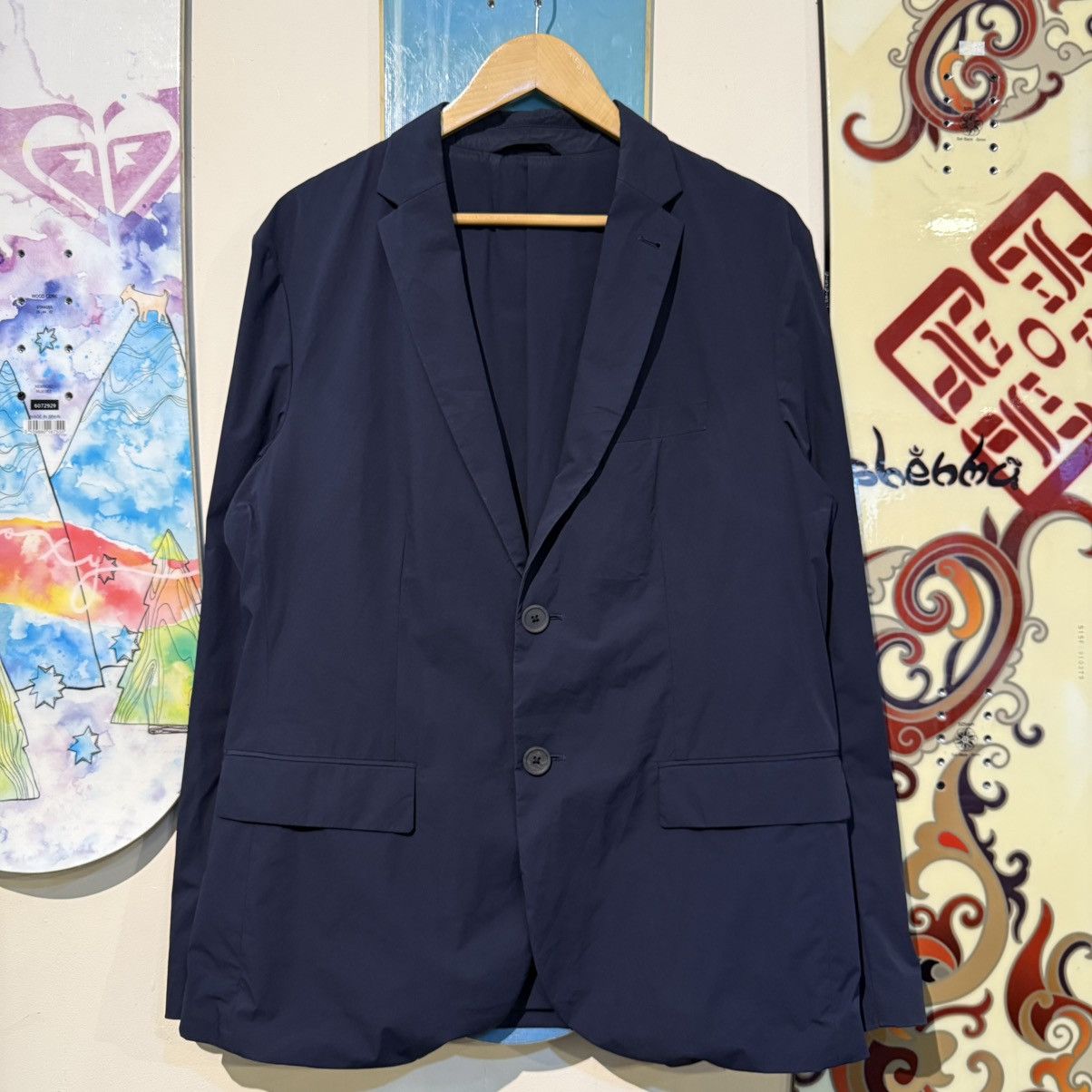 Emporio Armani Emporio Armani Travel Essentials Single-brested blazer Size 52R - 1 Thumbnail