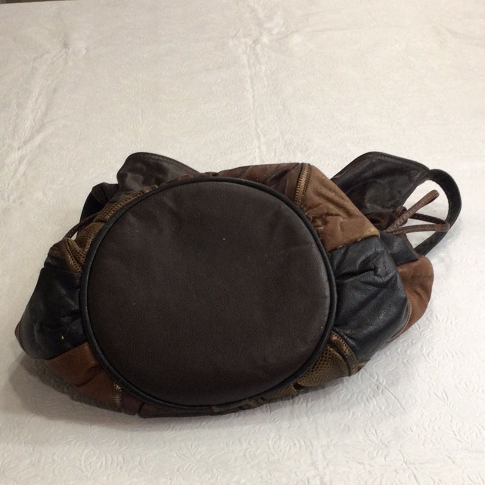 Other Vintage 70's Leather & Patchwork Crossbody Bucket Purse Size ONE SIZE - 4 Thumbnail