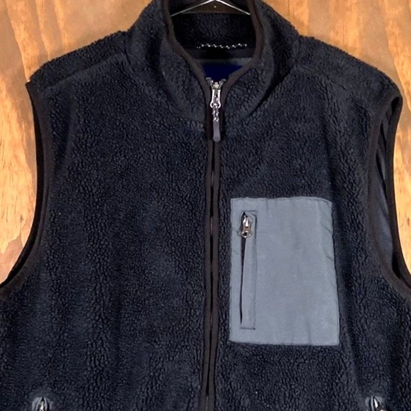 Aeropostale AeroPostale Mens Jacket Black Gray Fleece Outdoor Vest Zip Pockets XL Size US XL / EU 56 / 4 - 2 Thumbnail