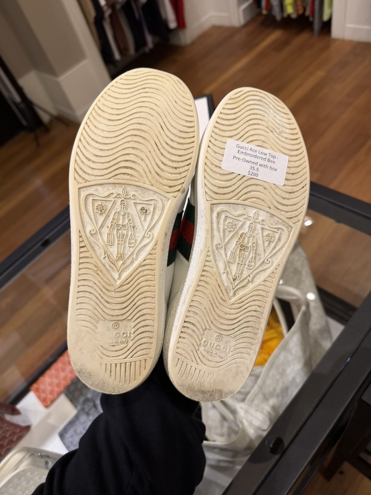 Gucci Gucci Ace Low Sneaker - Embroidered Bee Size US 5.5 / IT 35.5 - 7 Thumbnail