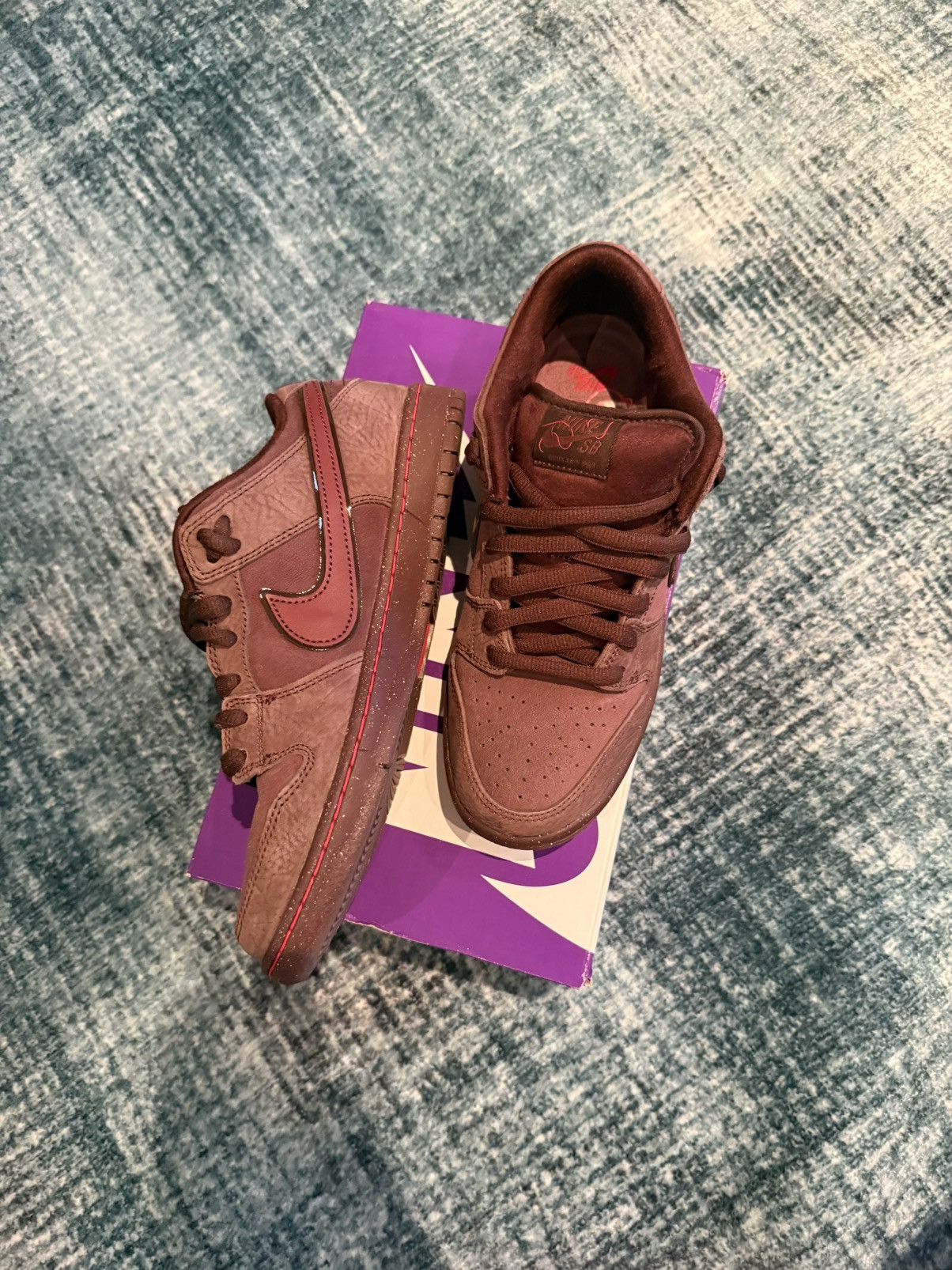 Nike Dunk Low Premium SB ‘City of Love Collection’