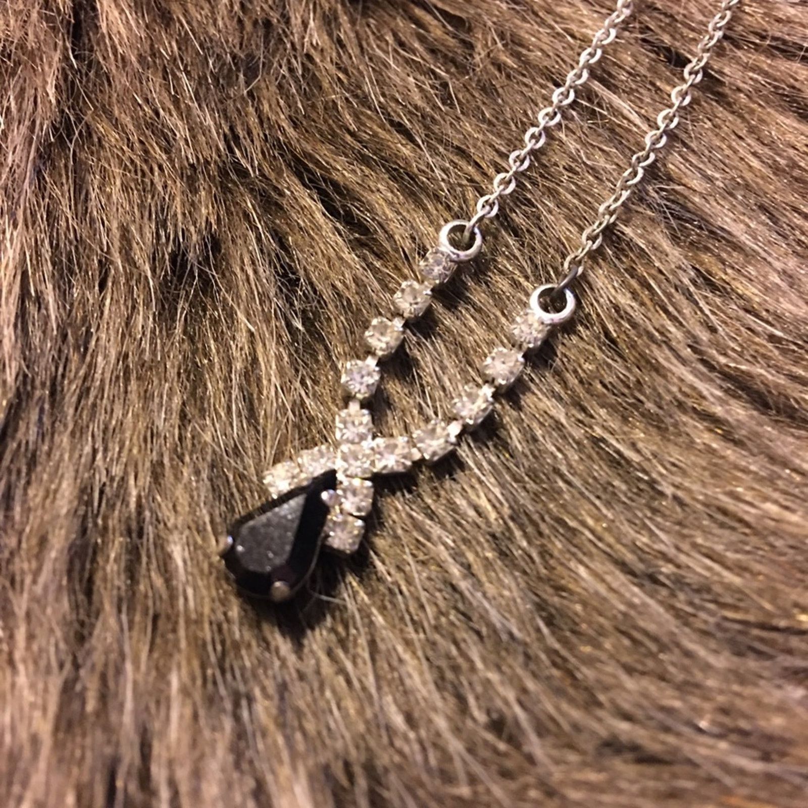 Vintage Vintage Black and white rhinestone dainty necklace Size ONE SIZE - 2 Thumbnail