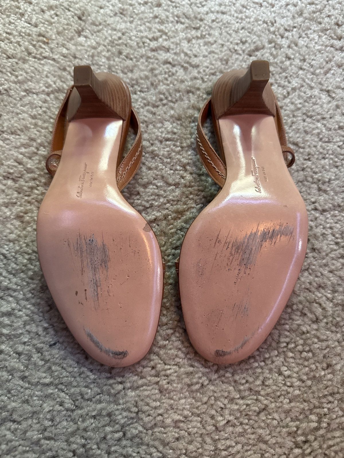 Salvatore Ferragamo × Vintage Salvatore Ferragamo Savana Pebble Calf Sandals 7.5 AA Size US 7.5 / IT 37.5 - 4 Thumbnail