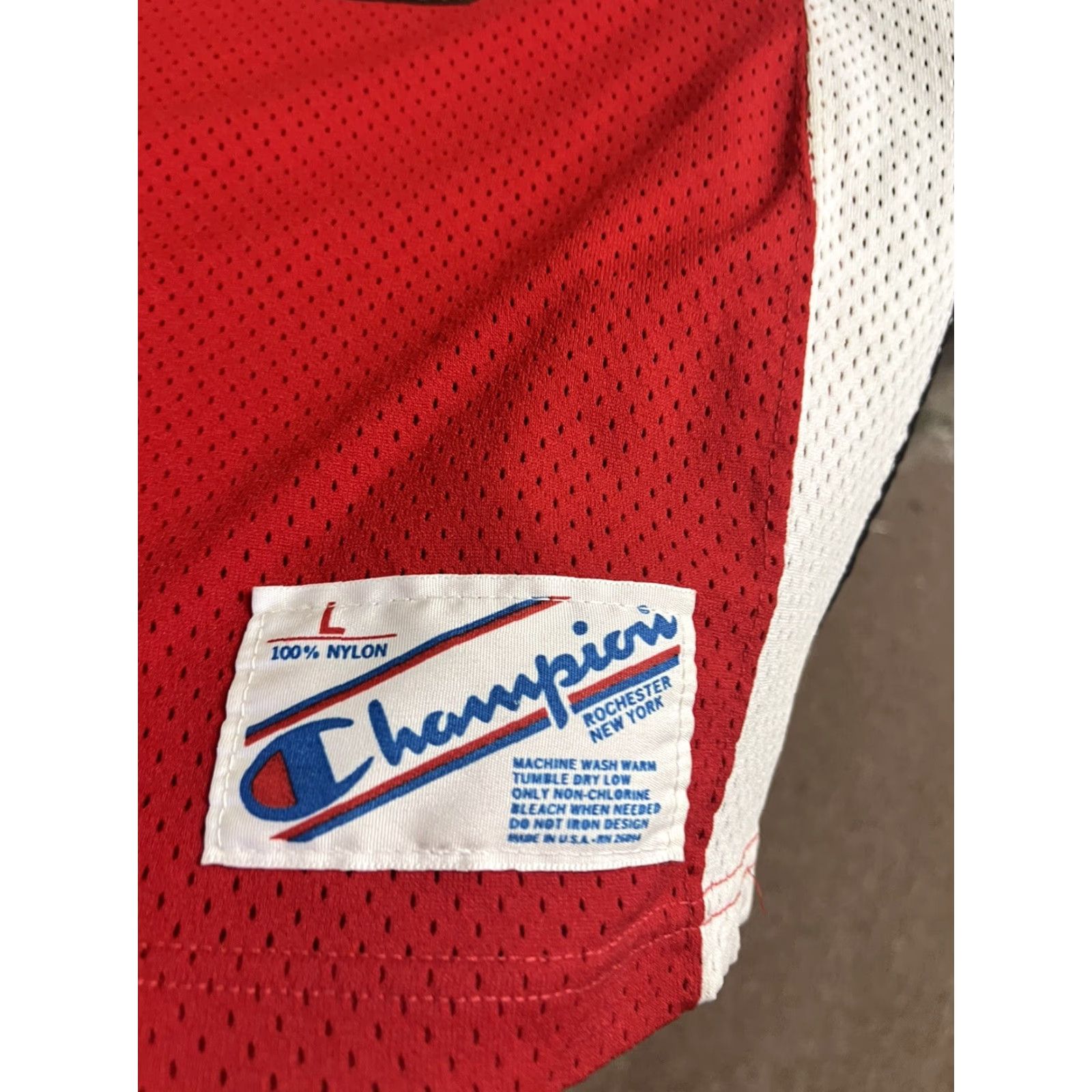 Champion VINTAGE Champion USA Made Red Basketball Jersey #23 College High School L Mens Tank Sleeveless Jersey Basketball Boys Girls Size US L / EU 52-54 / 3 - 3 Thumbnail
