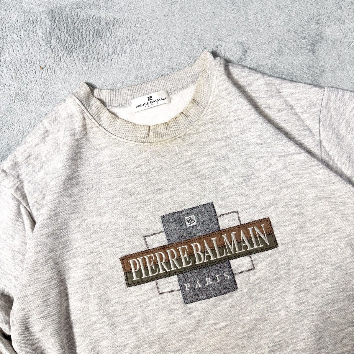 Pierre Balmain × Vintage Vintage 90s Pierre Balmain Paris Sweatshirt Size US L / EU 52-54 / 3 - 3 Thumbnail