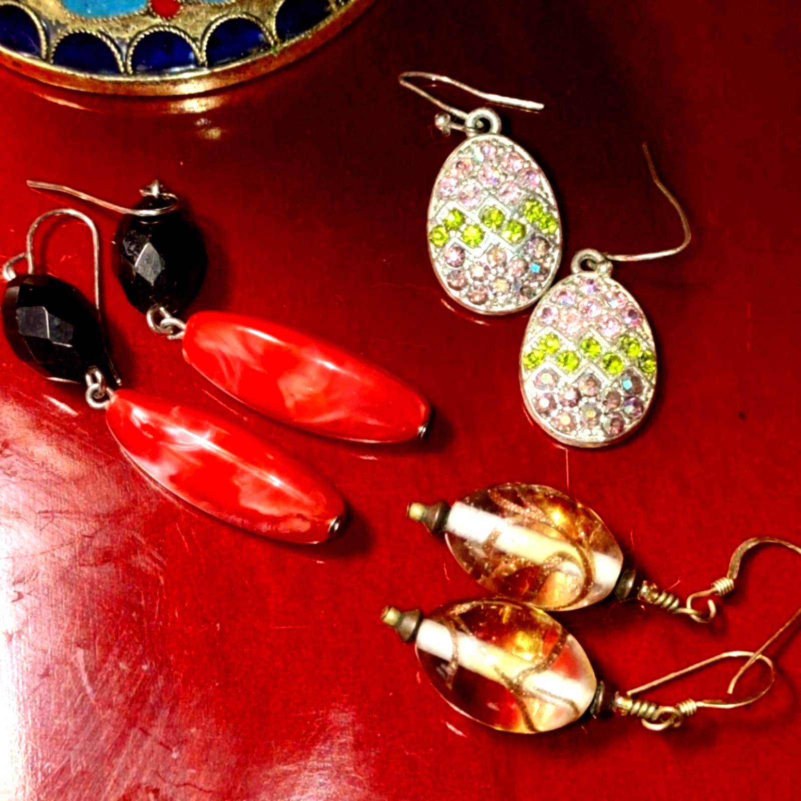 Vintage Small lot of vintage earrings Size ONE SIZE - 2 Thumbnail