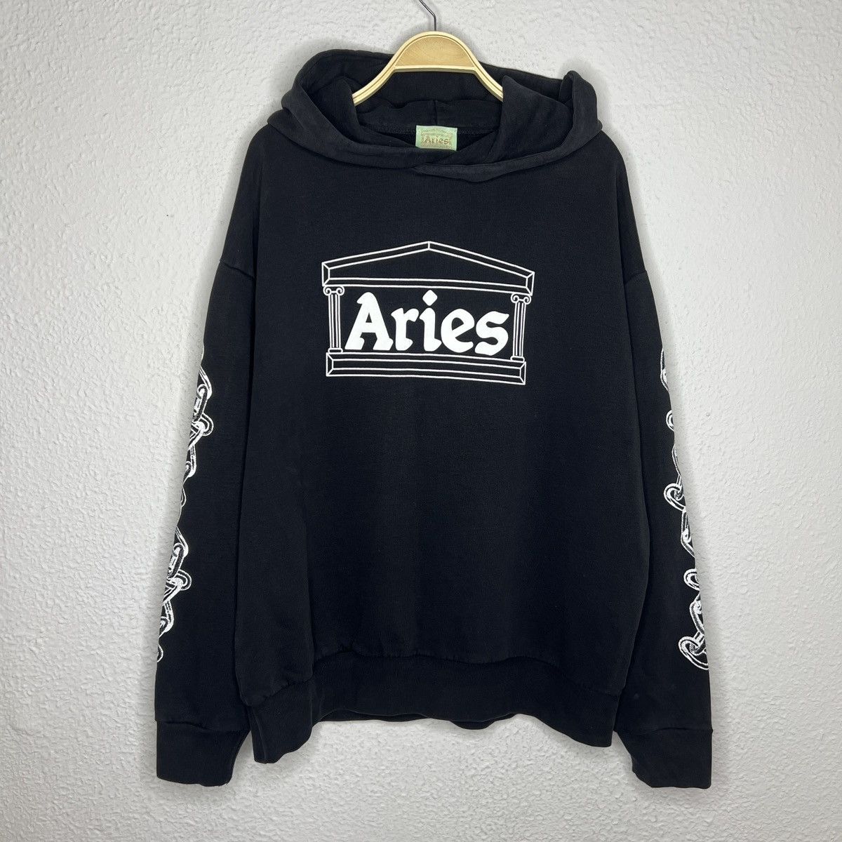 Image of Aries Hoodie Sweatshirt Black Big Spellout Logo Chain Print, Men's (Size XL)