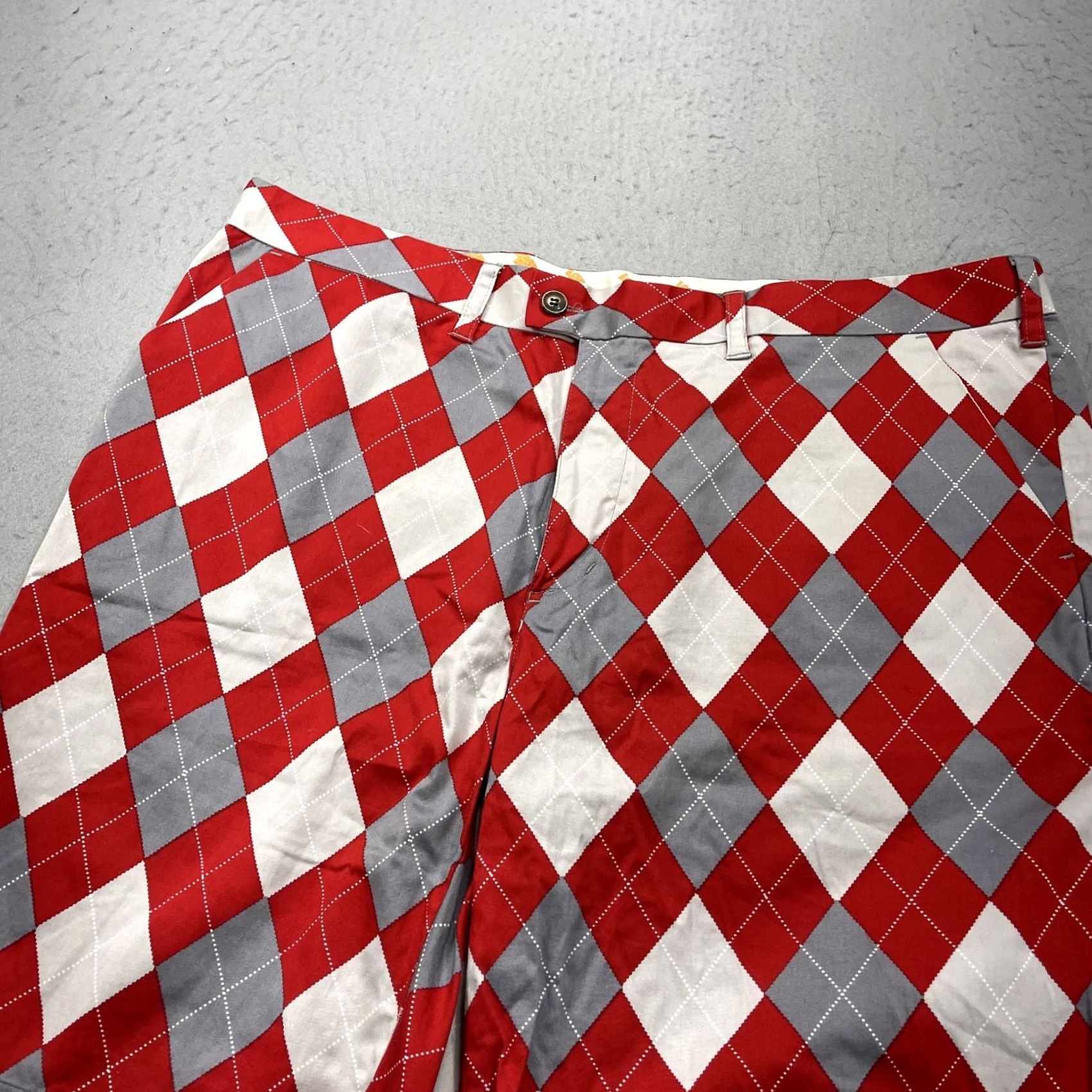Vintage Loudmouth Golf Mens Chino Shorts 42 Red Gray Argyle Diamond Funny Summer Casual 12 In Inseam Stretch Pockets Logo Vintage No Size US 42 / EU 58 - 3 Thumbnail