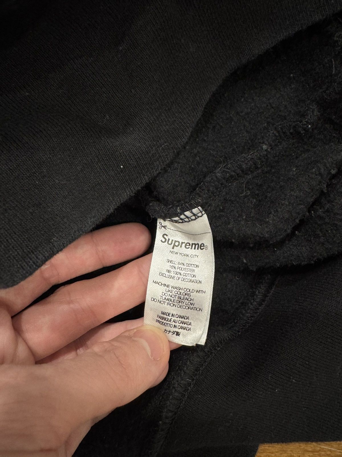 Supreme Supreme Black/Red BOGO Crewneck Size US L / EU 52-54 / 3 - 8 Thumbnail