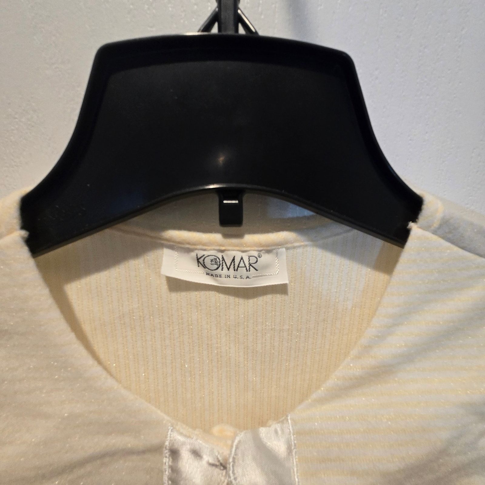 Other Vintage NWT Dead Stock Komar butter yellow nightgown Medium Size ONE SIZE - 4 Thumbnail