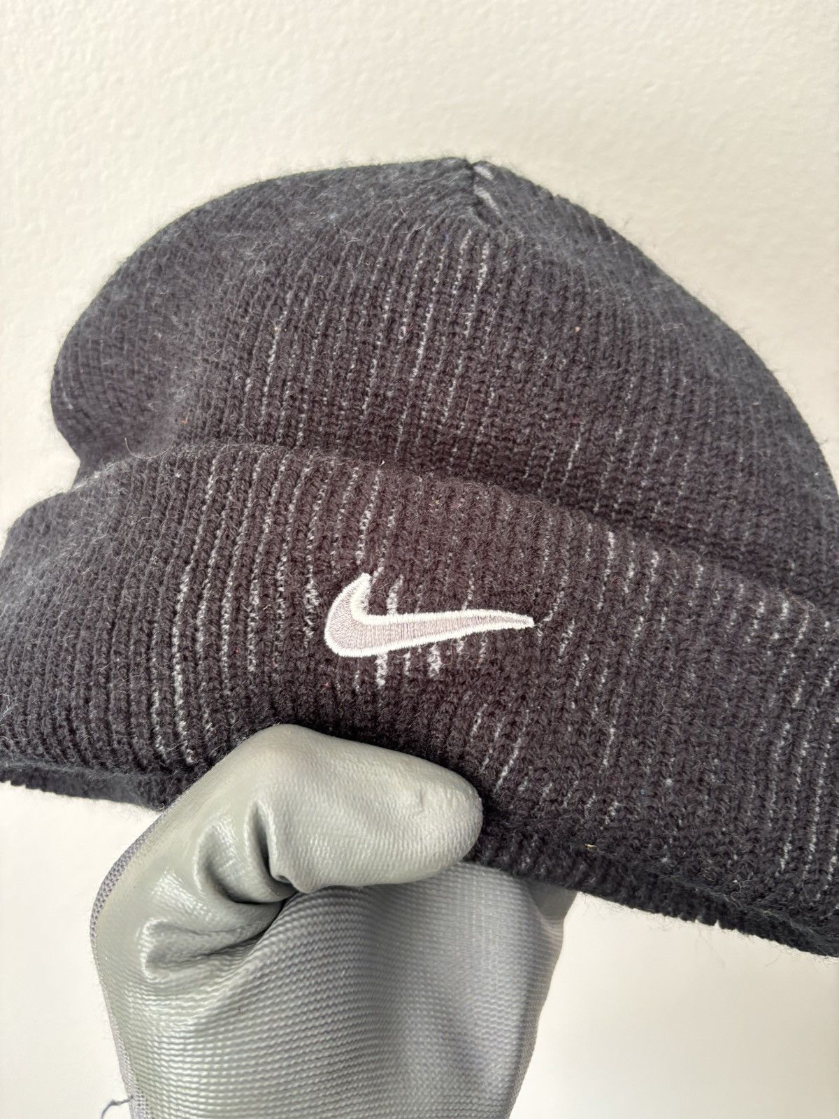 Vintage Vintage Nike Logo Loose Fit Beanie Size ONE SIZE - 2 Thumbnail