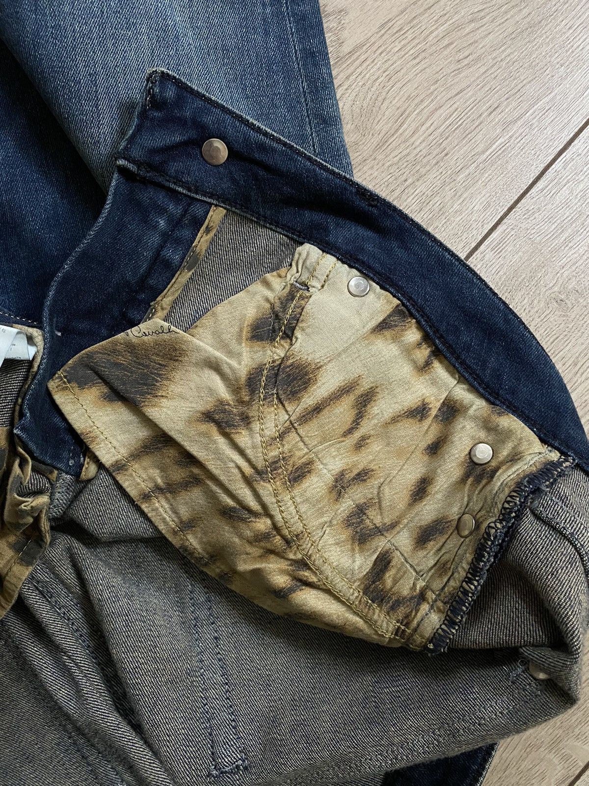 Roberto Cavalli Vintage Roberto Cavalli Flare Stud Jeans Made in Italy Size 32" / US 10 / IT 46 - 11 Thumbnail