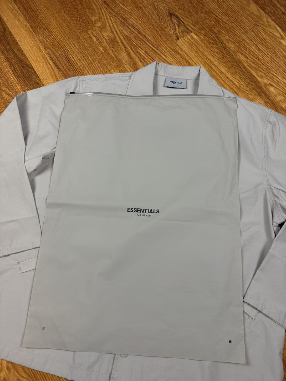 Fear of God FW21 Fear of god essentials coach jacket olive Size US S / EU 44-46 / 1 - 14 Thumbnail