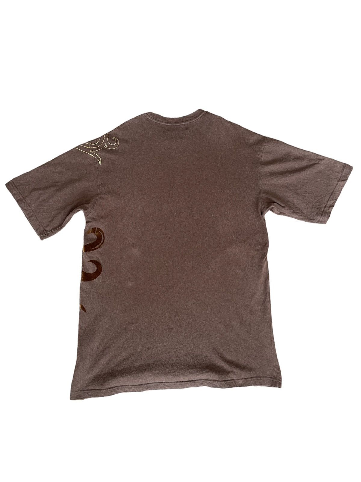 Marc Buchanan VINTAGE BROWN PELLE PELLE BIG ART LOGO TSHIRT L SIZE Size US L / EU 52-54 / 3 - 9 Thumbnail
